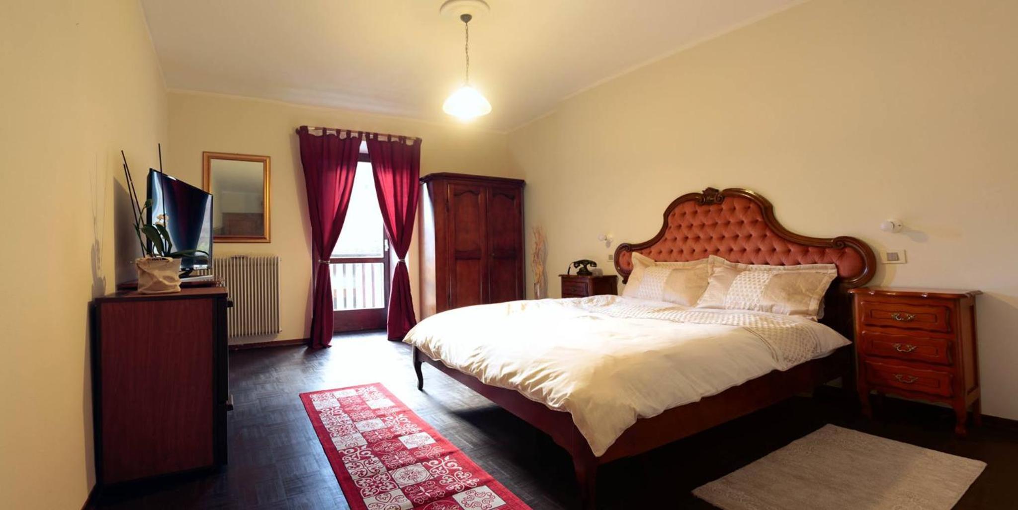 Triple Room With Mountain View