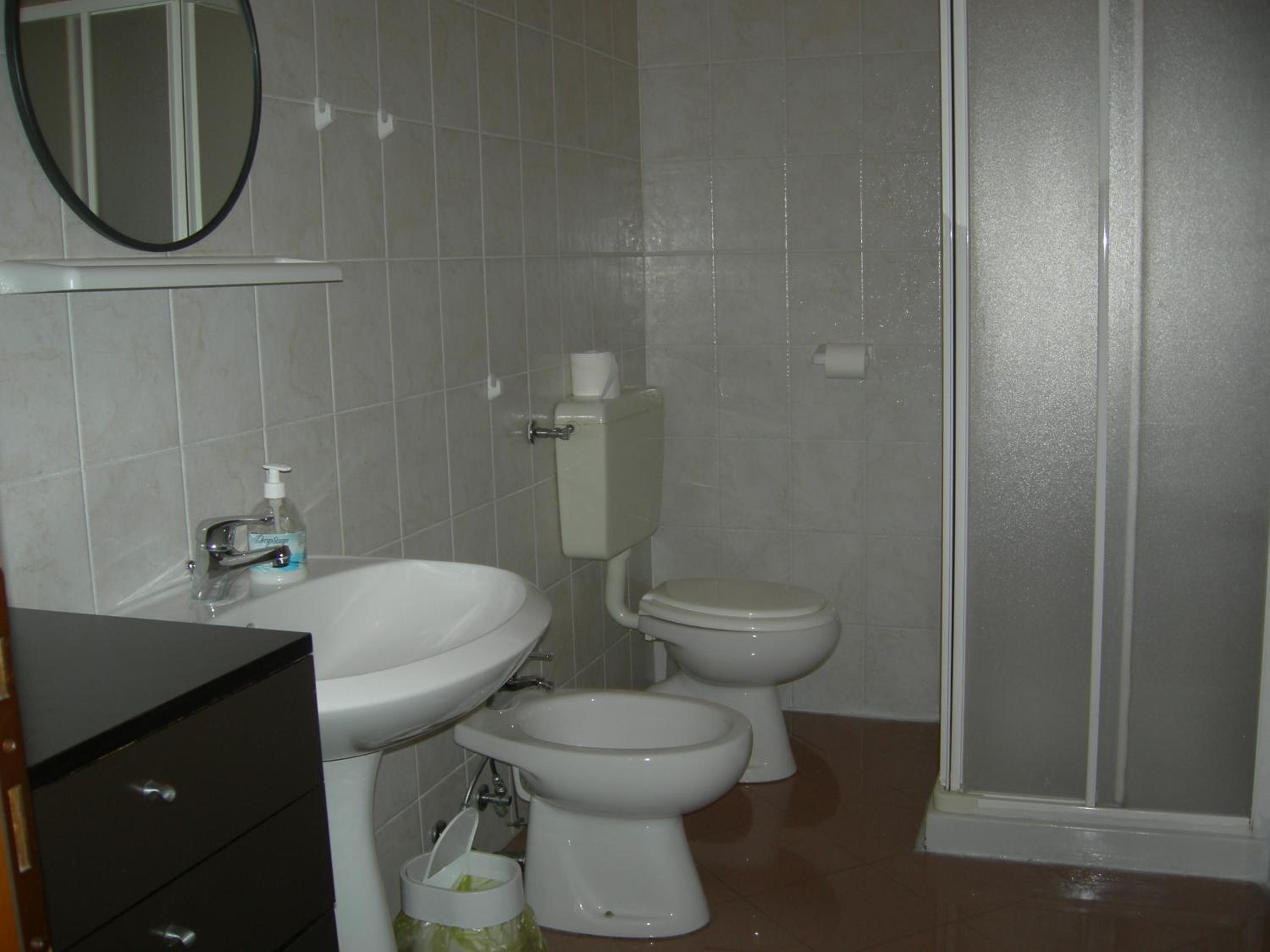 Double or Twin Room with Bathroom photo 3