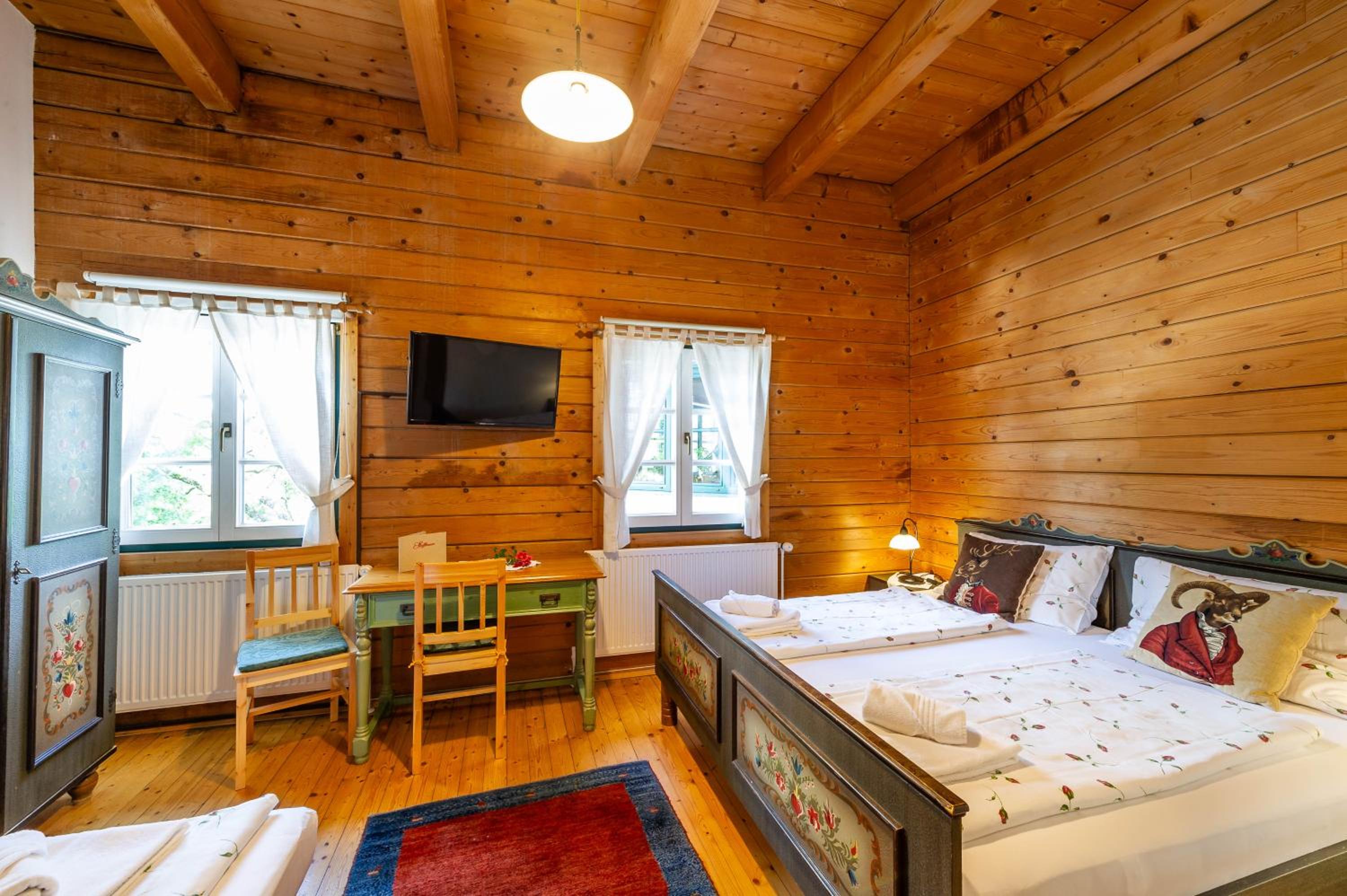Triple Room - Photo 7