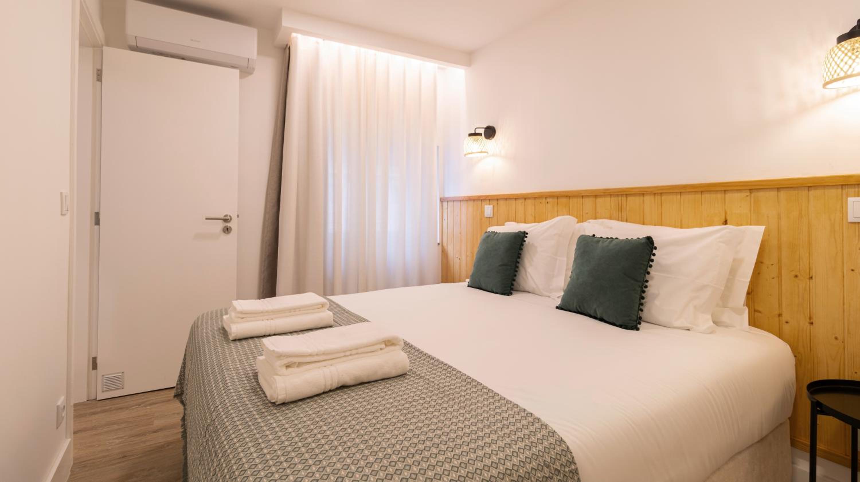 One-Bedroom Standard Apartment