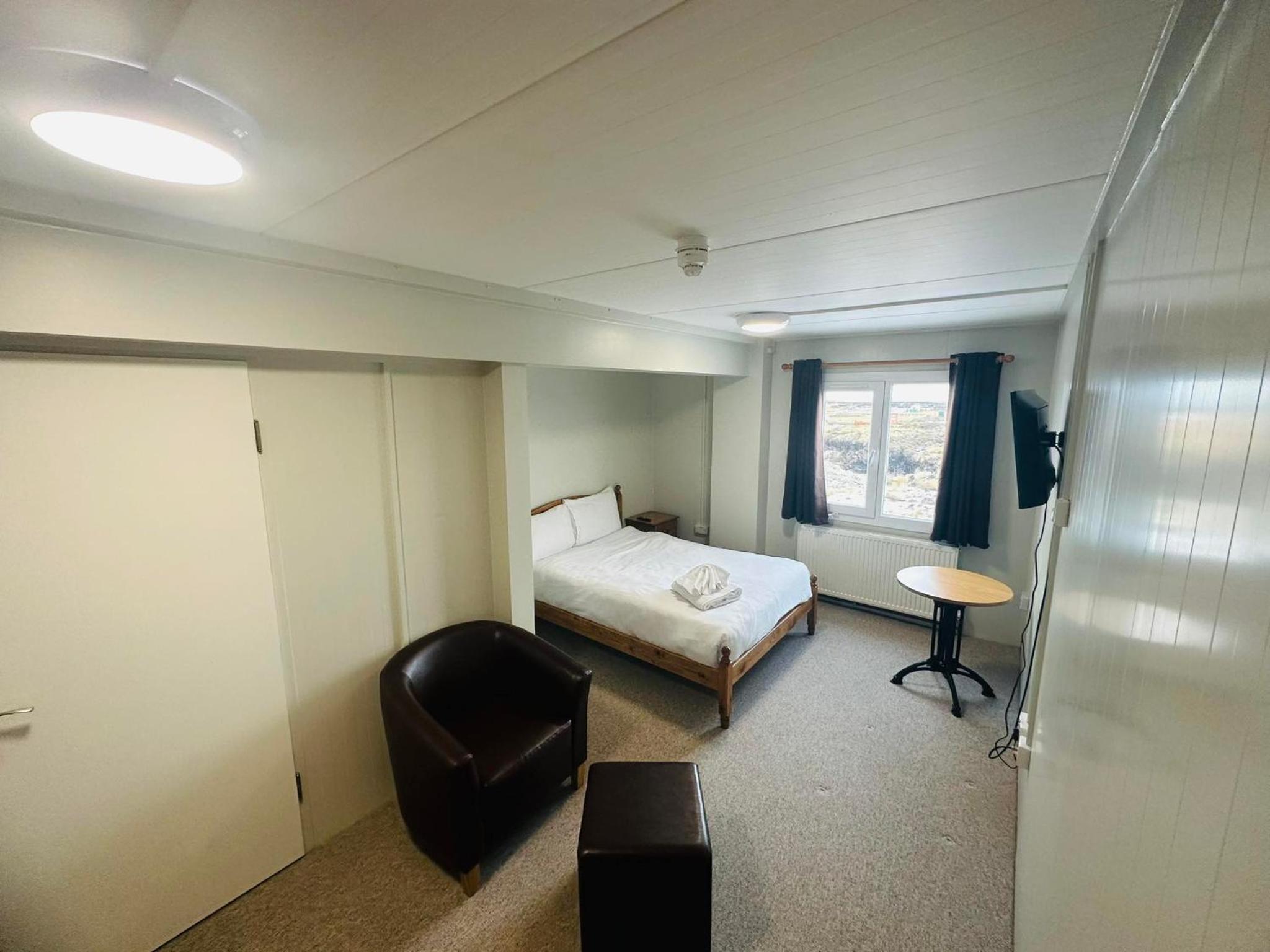 Double Room with Private Bathroom photo 2