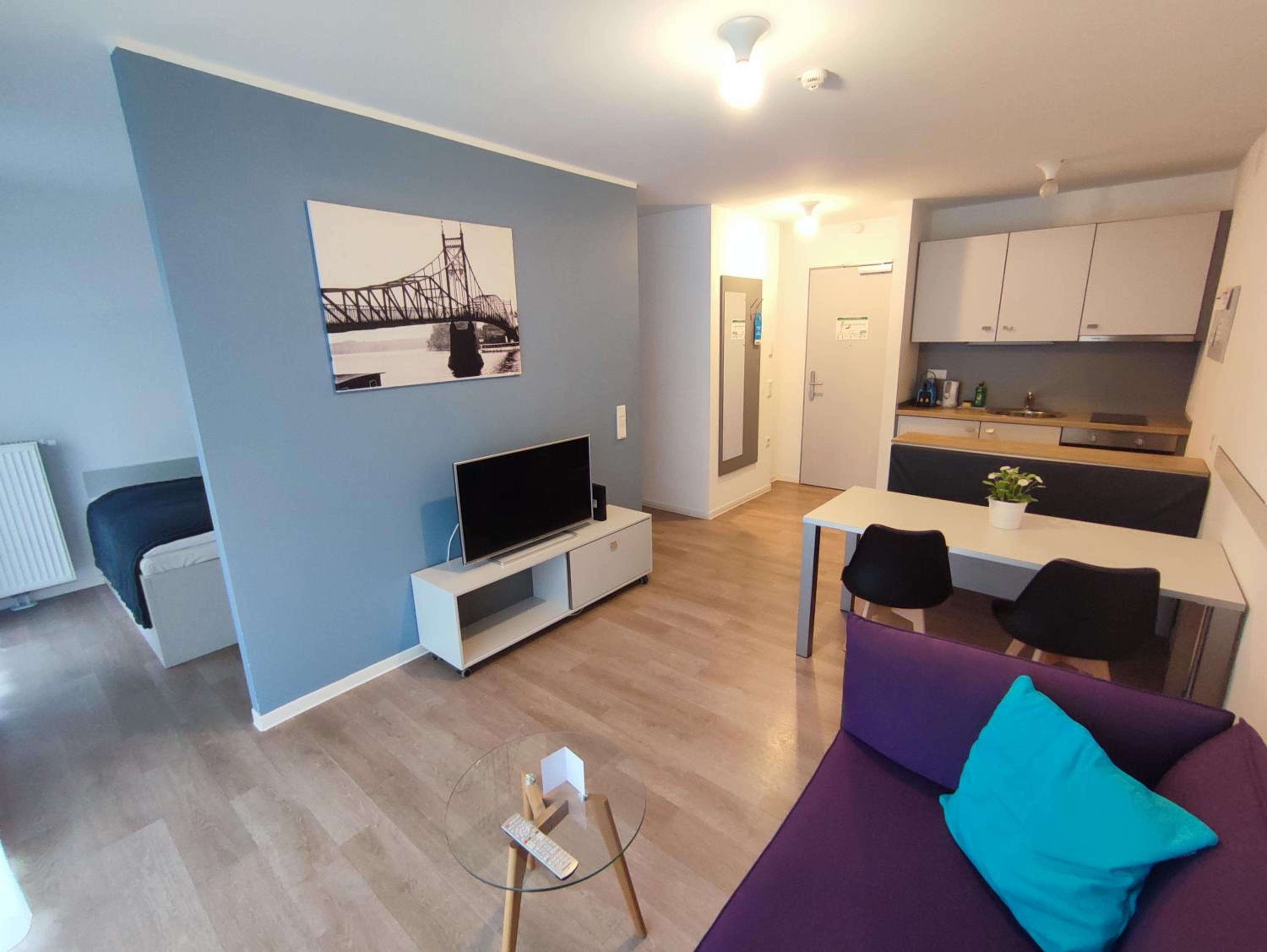 Studio Apartment photo 1