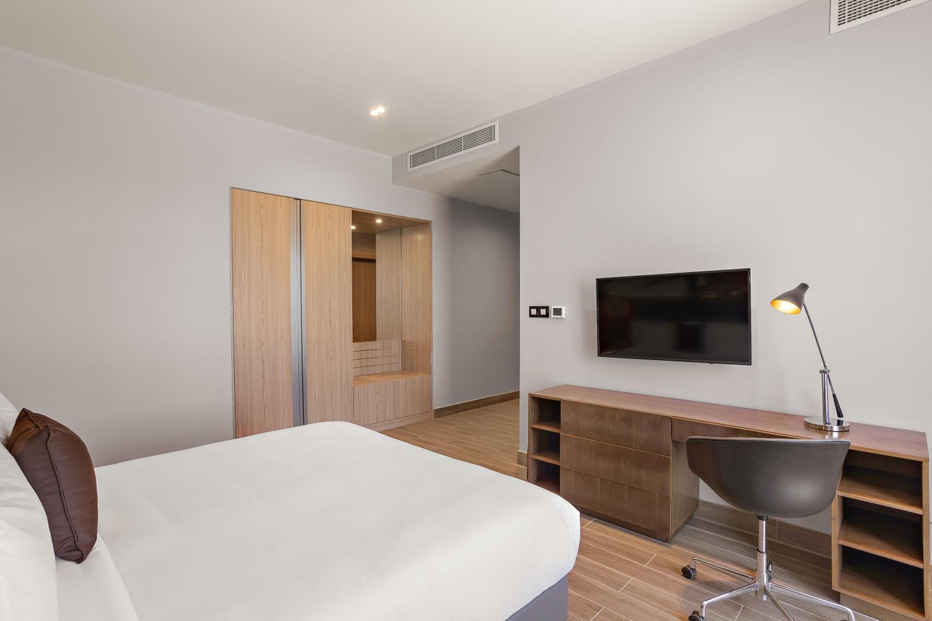 Royal Suite City View