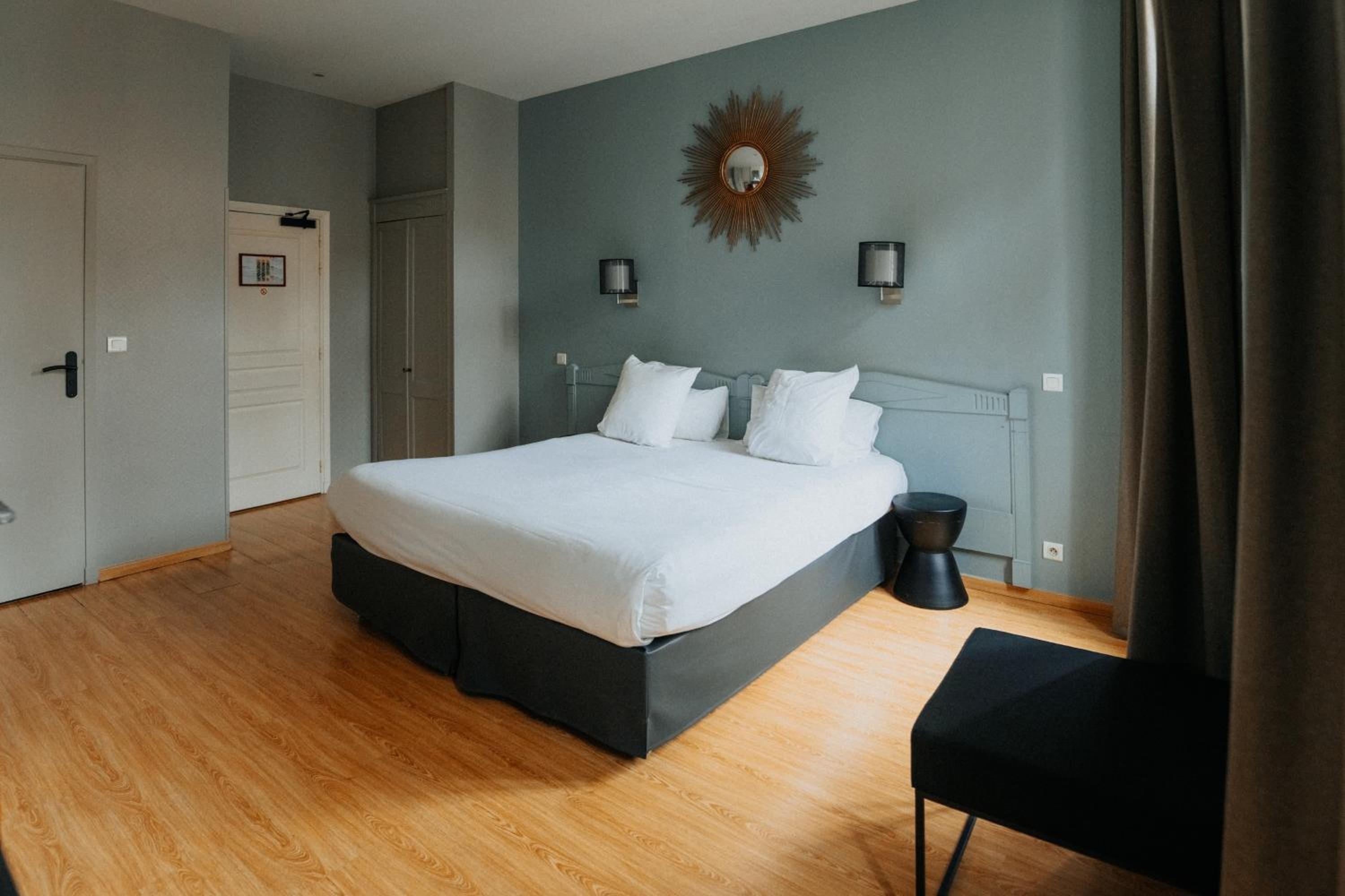 Superior Double Room - Photo 3