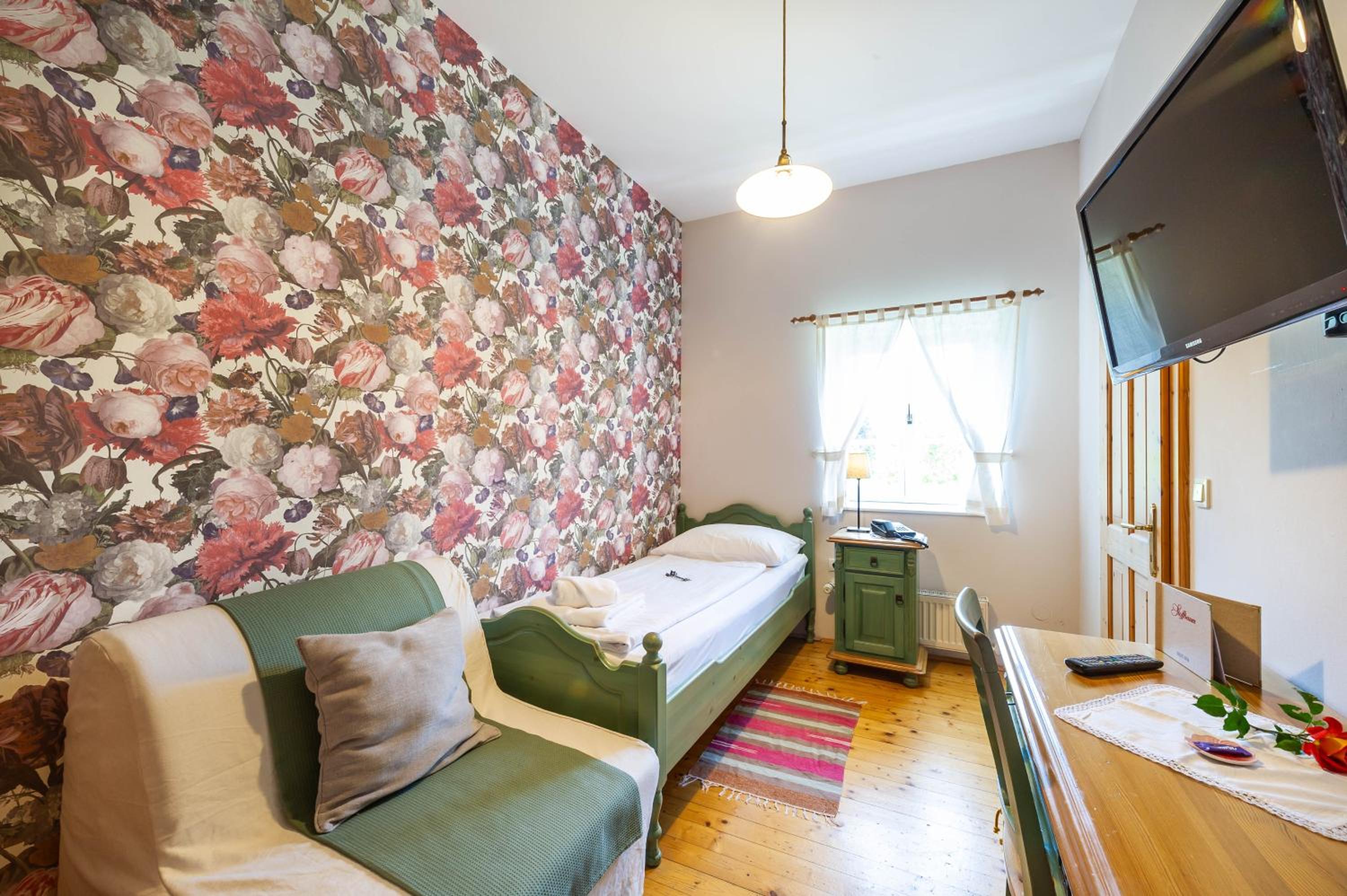 Single Room with Bathroom