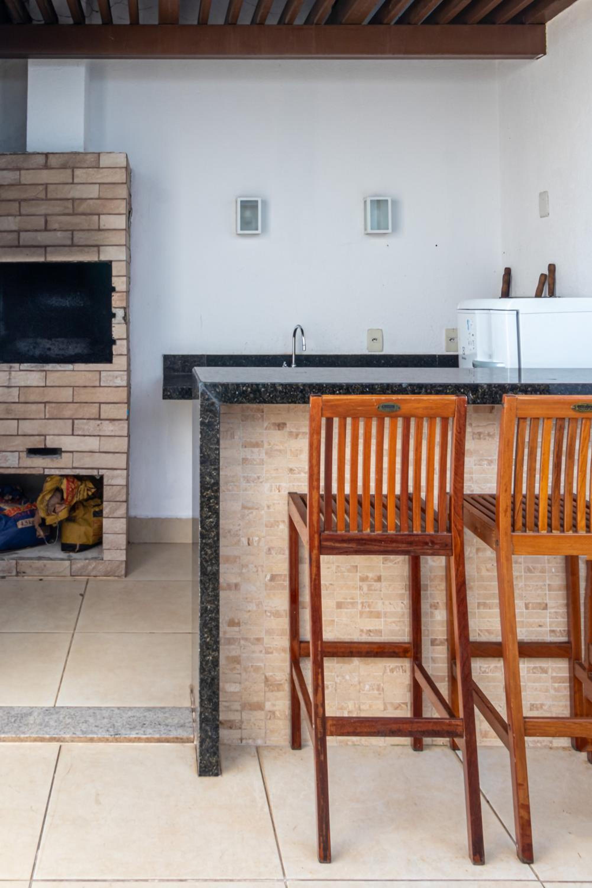 Studio Apartment - Photo 21