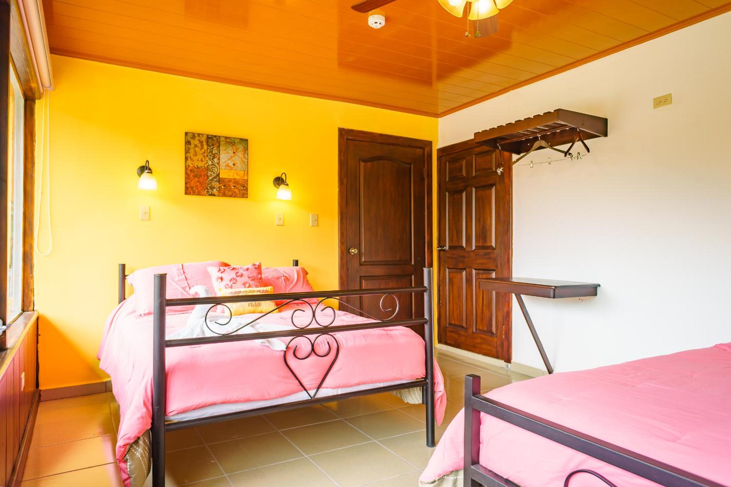 Standard Quadruple Room photo 2