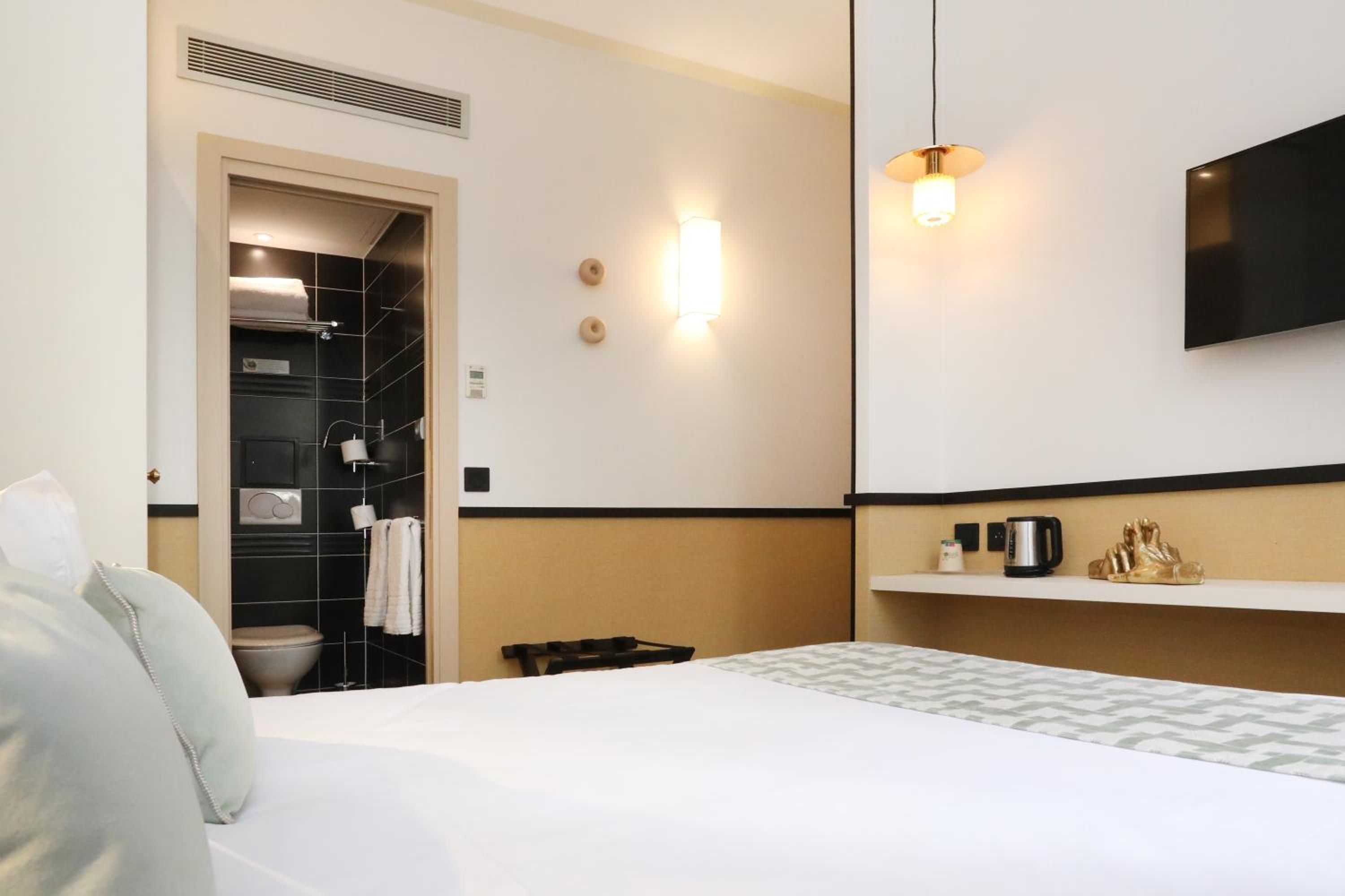 Superior Double Room photo 3