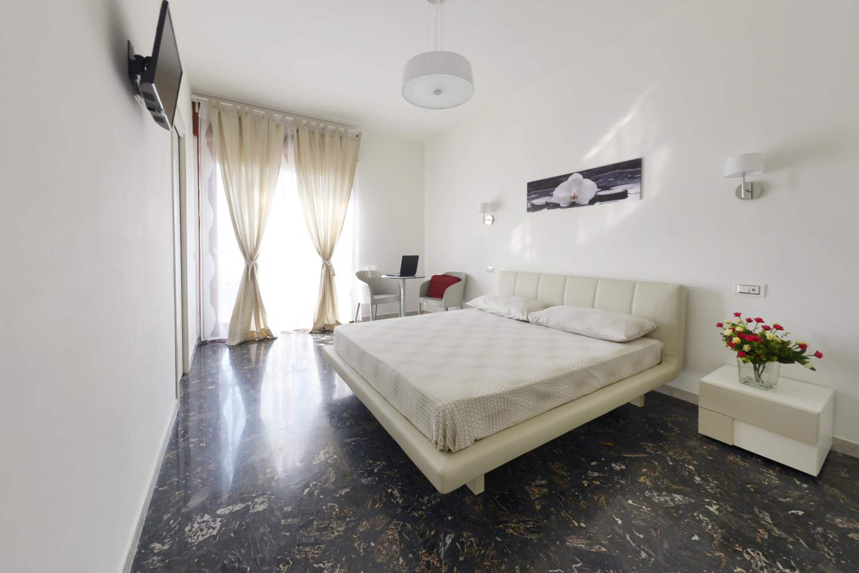 Superior Double Room - Photo 14