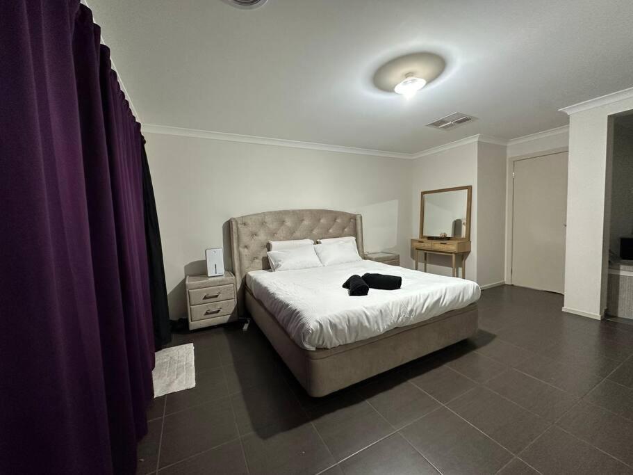 Four-Bedroom House photo 1