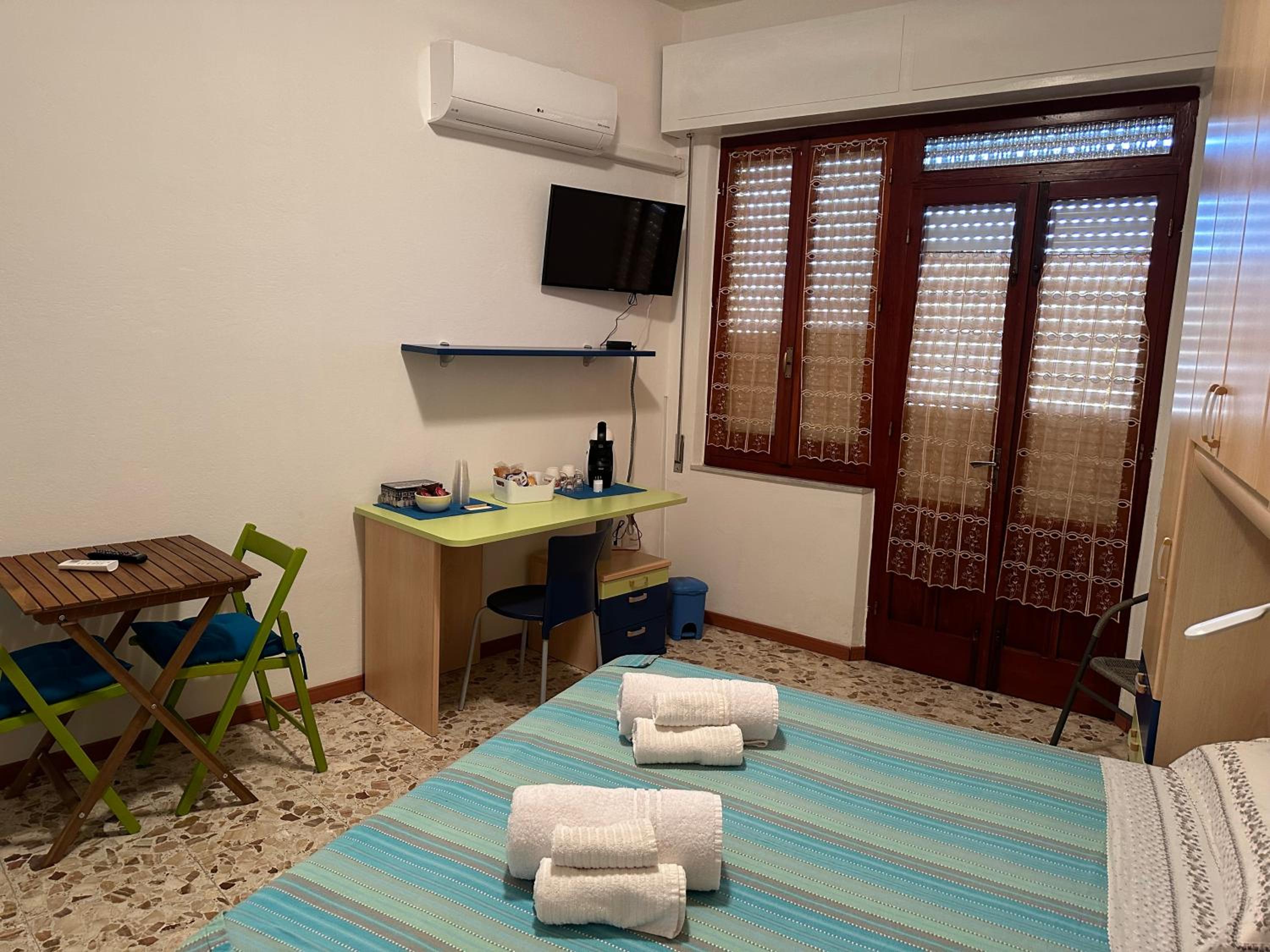 Double Room with Balcony photo 1