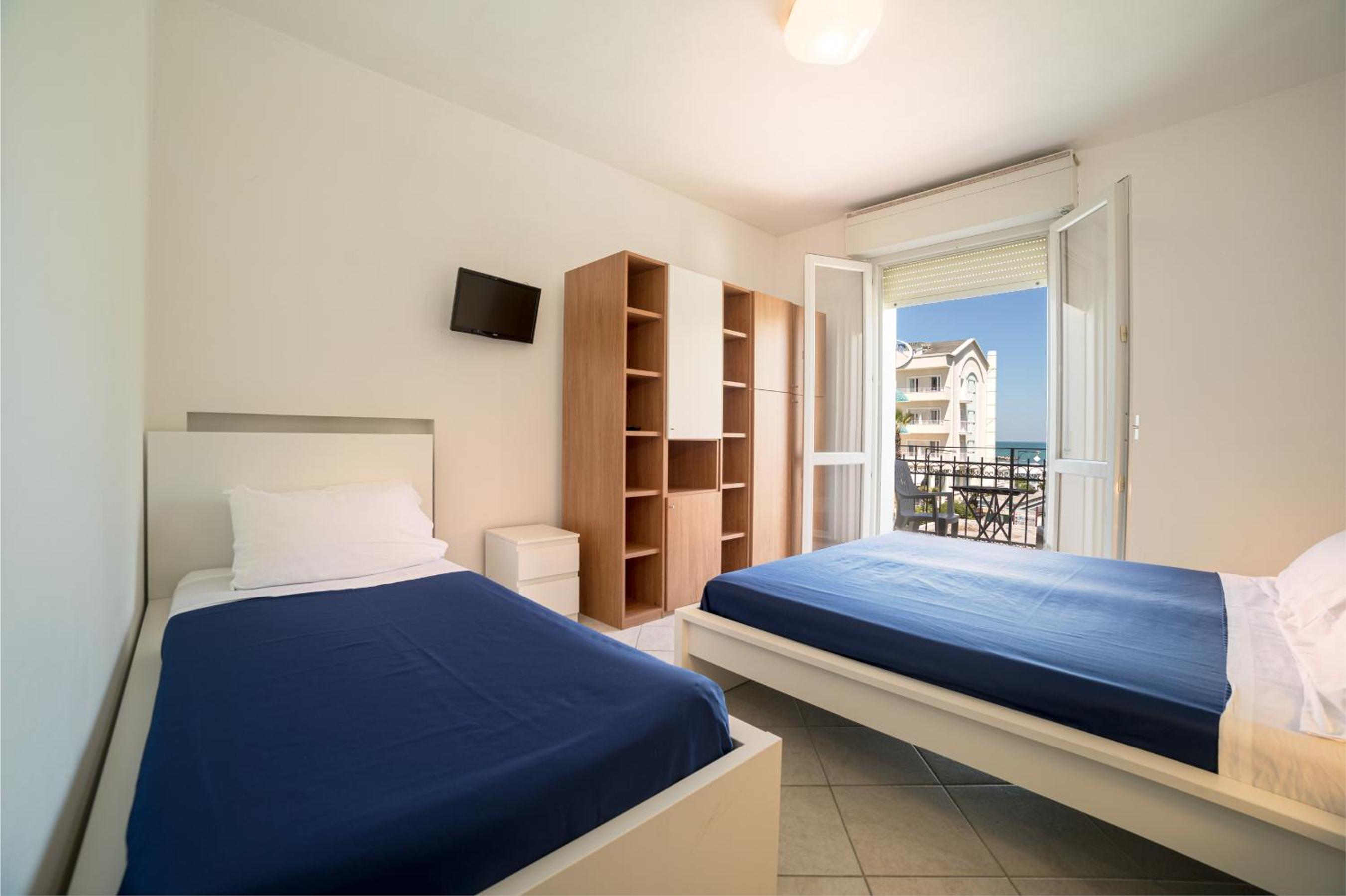 Apartment with Sea View photo 3