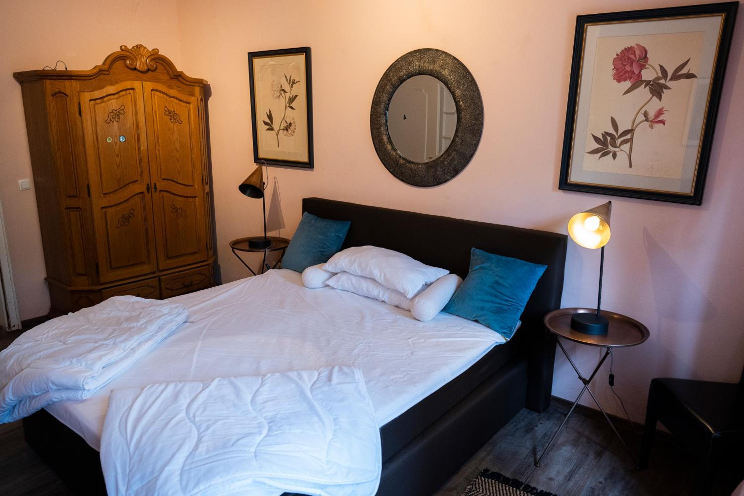 Double Room with Lake View