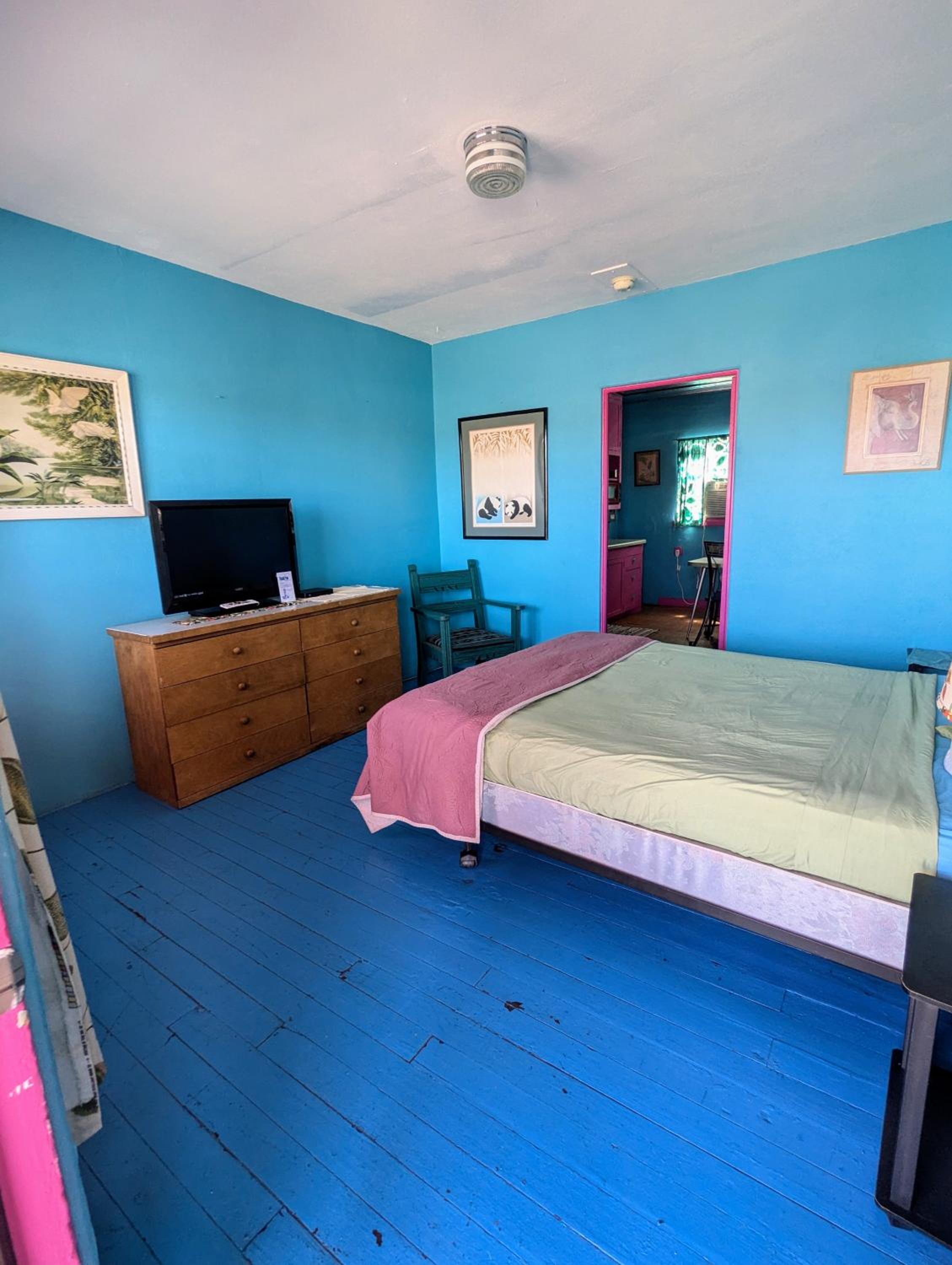 Queen Room