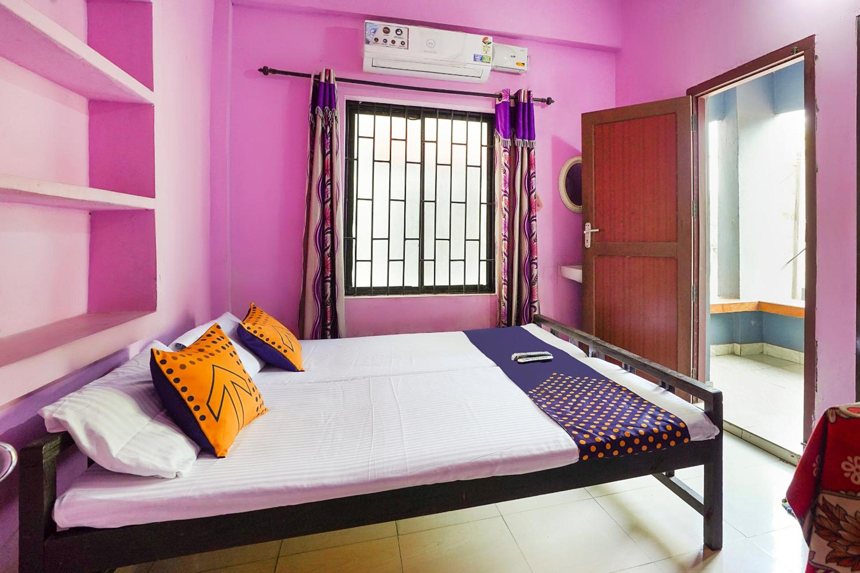 Executive Triple Room