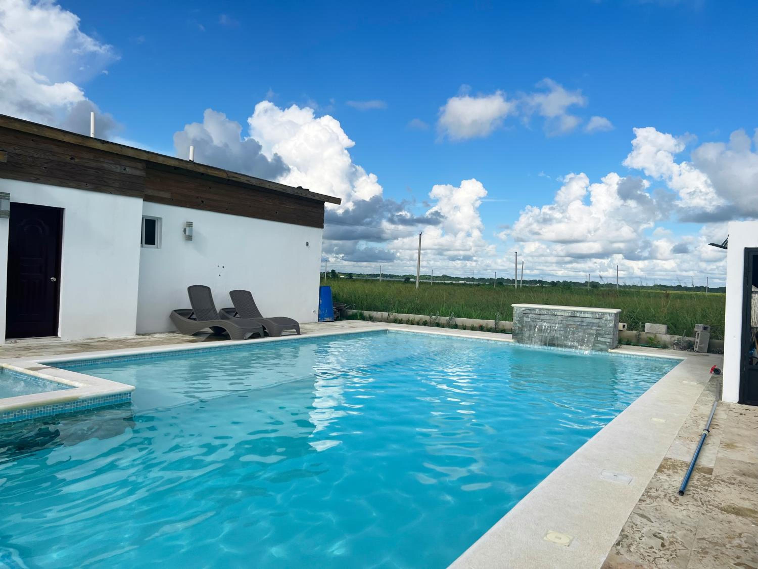 Villa photo 3
