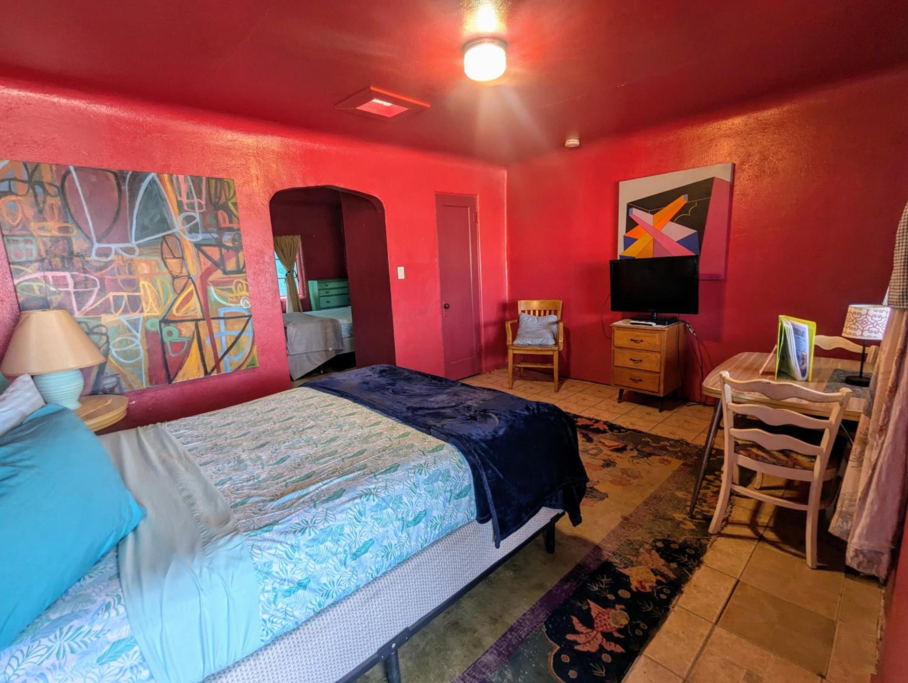 Queen Room
