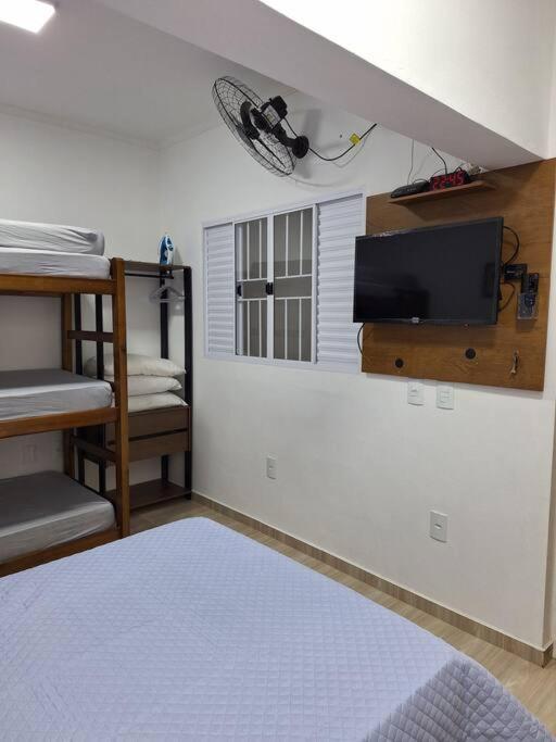 One-Bedroom House photo 1