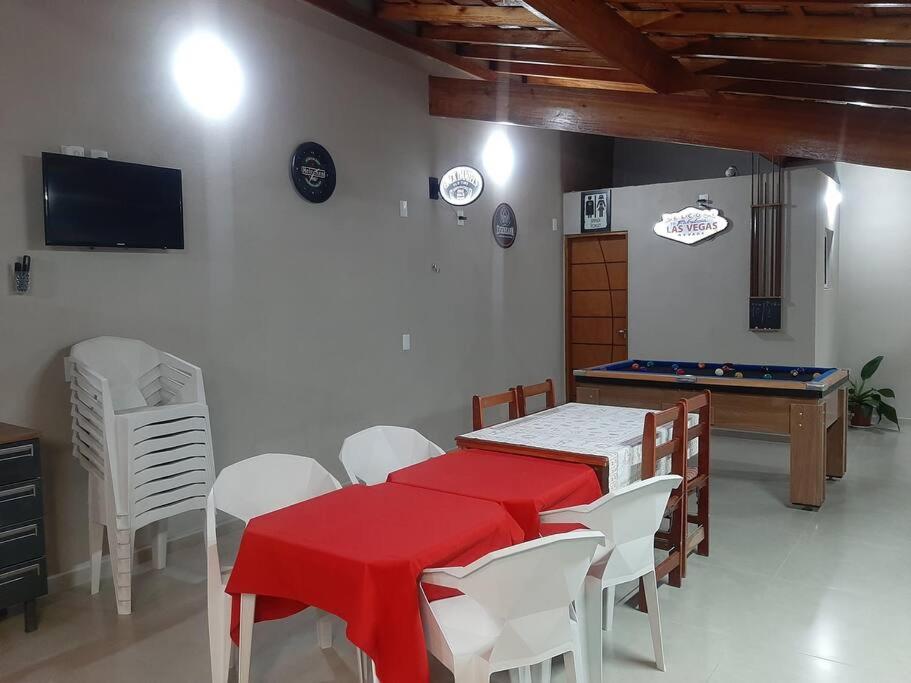 One-Bedroom House photo 2