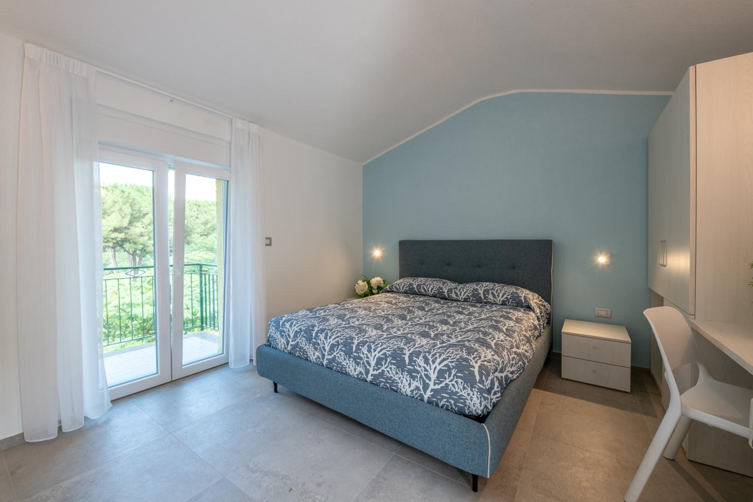 Triple Room with Private Bathroom photo 1