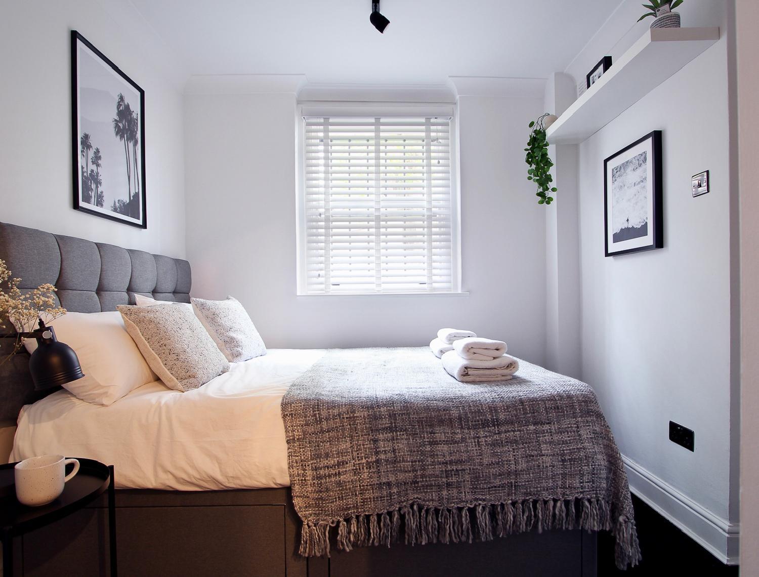 Two-Bedroom Apartment photo 2