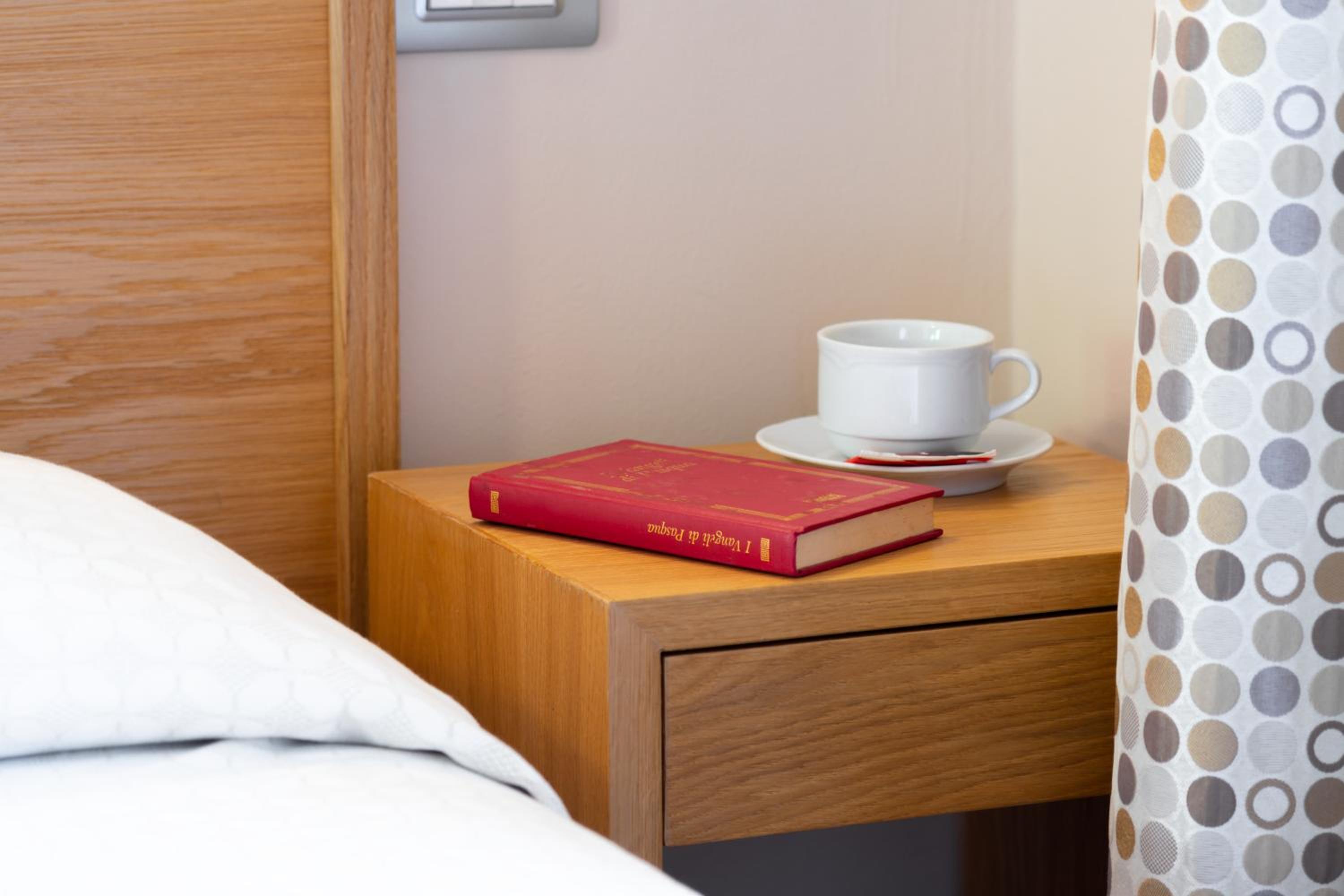 Double Room - Photo 7