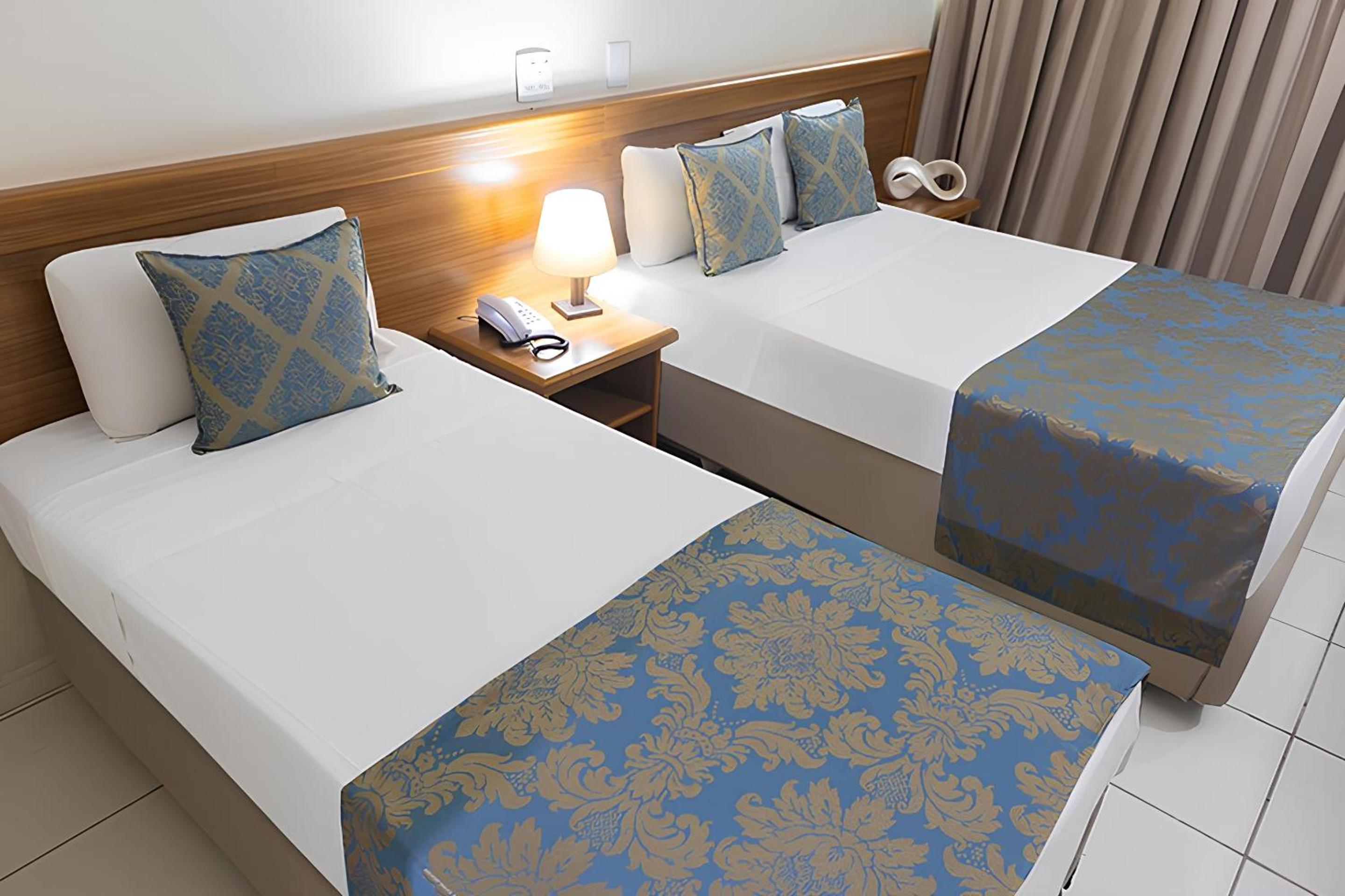 Standard Twin Room photo 2