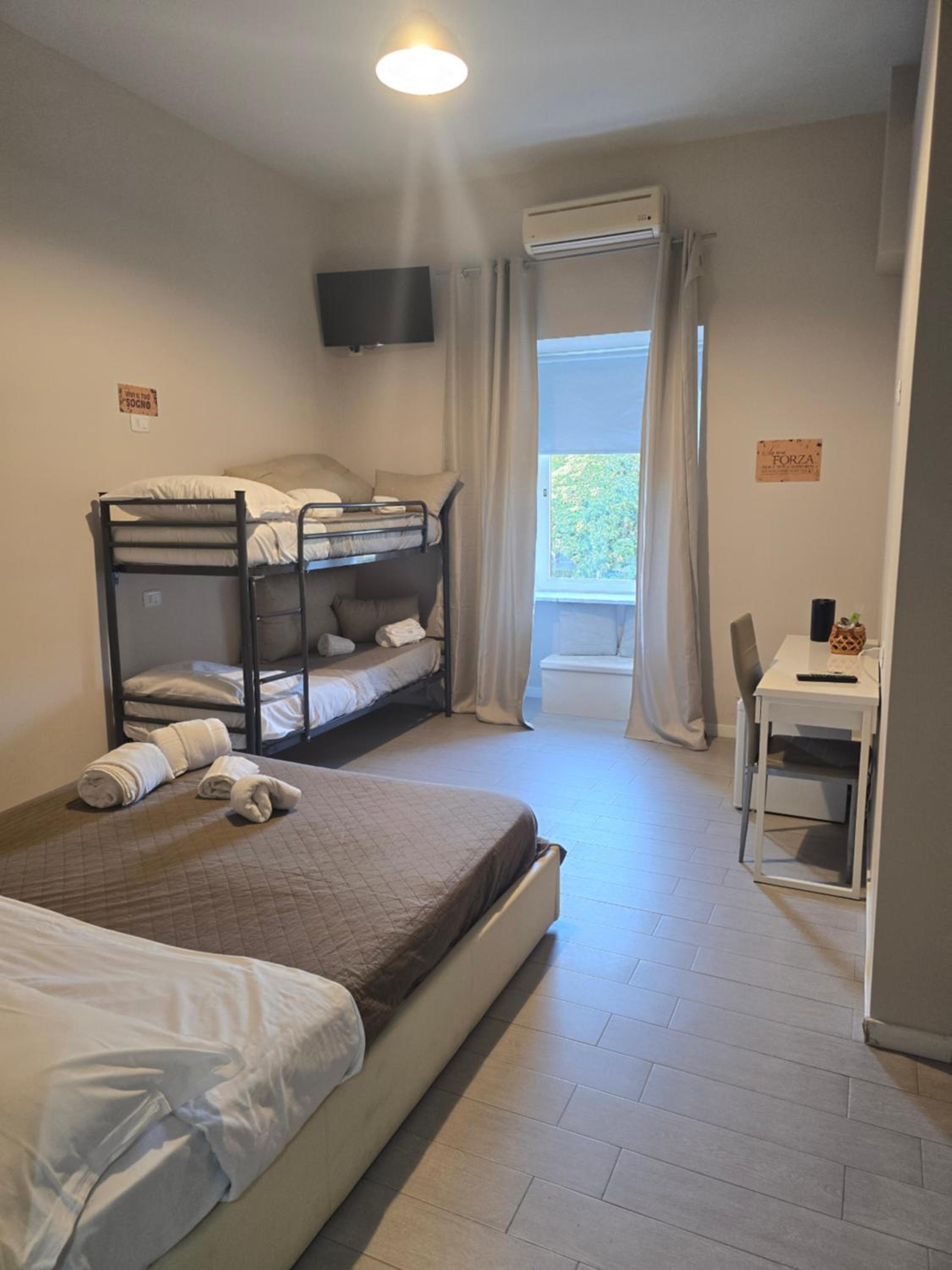 Quarto Quádruplo Econômico