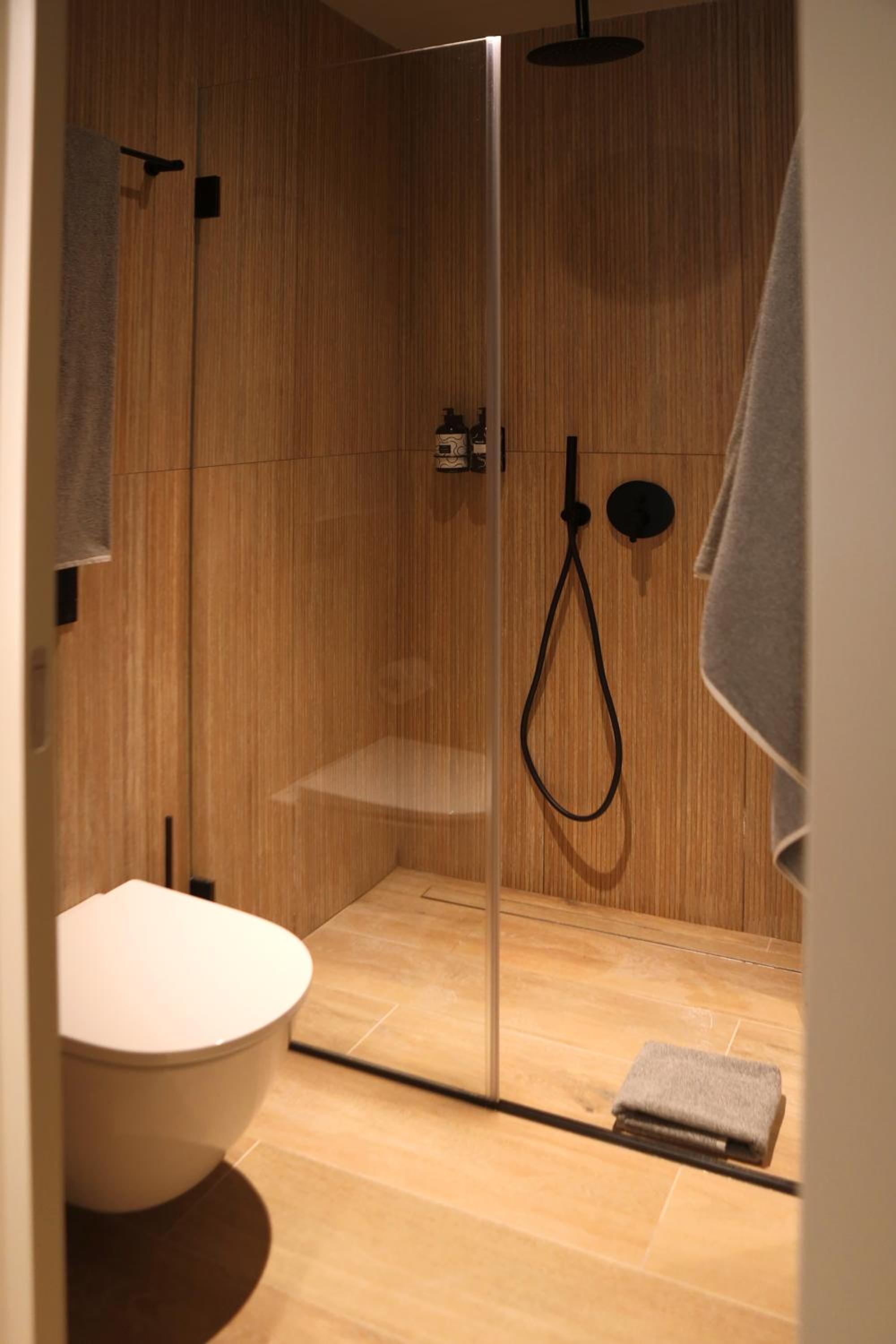 INNSIDE Room - Photo 3