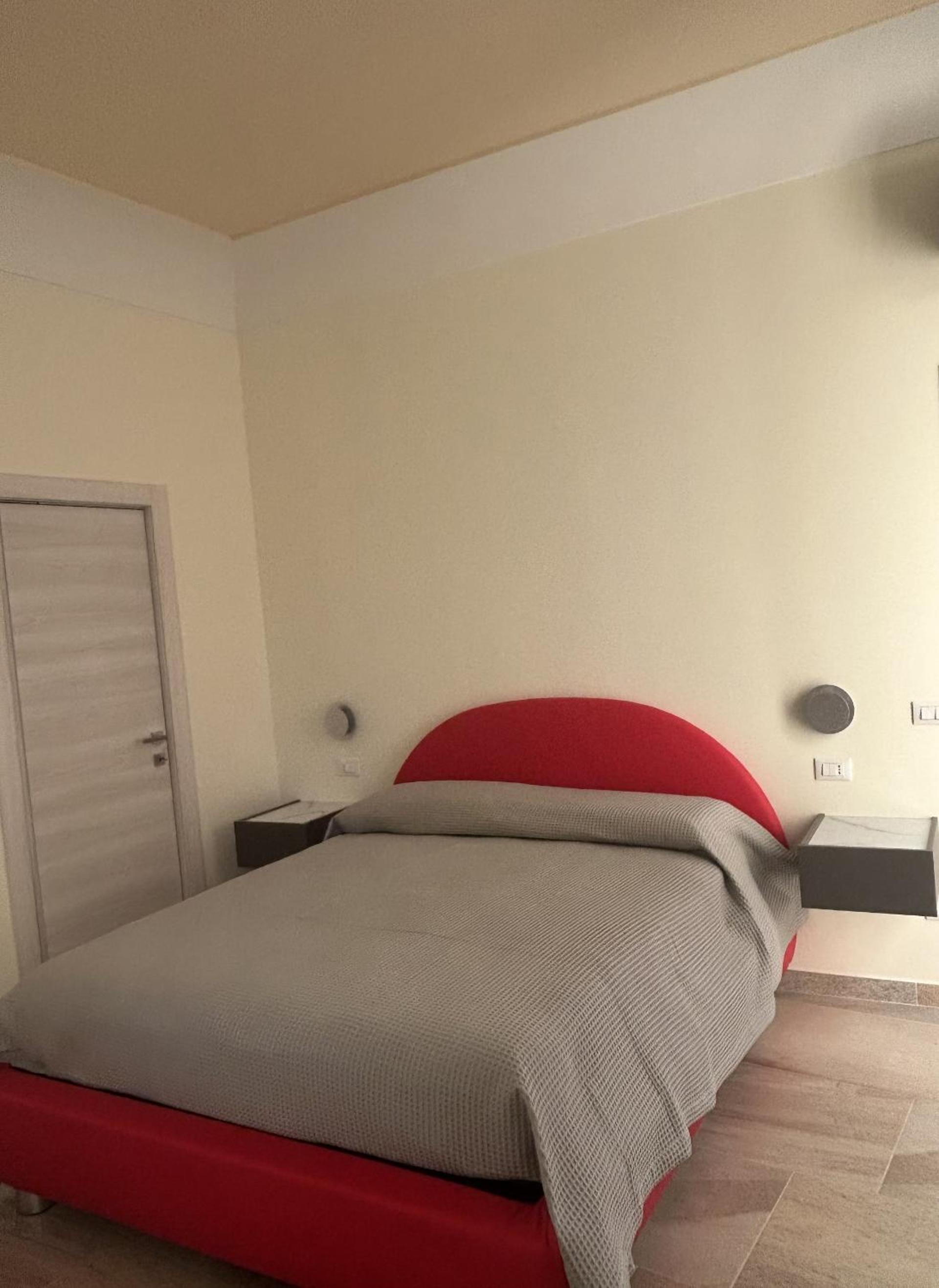 Deluxe Double or Twin Room with City View