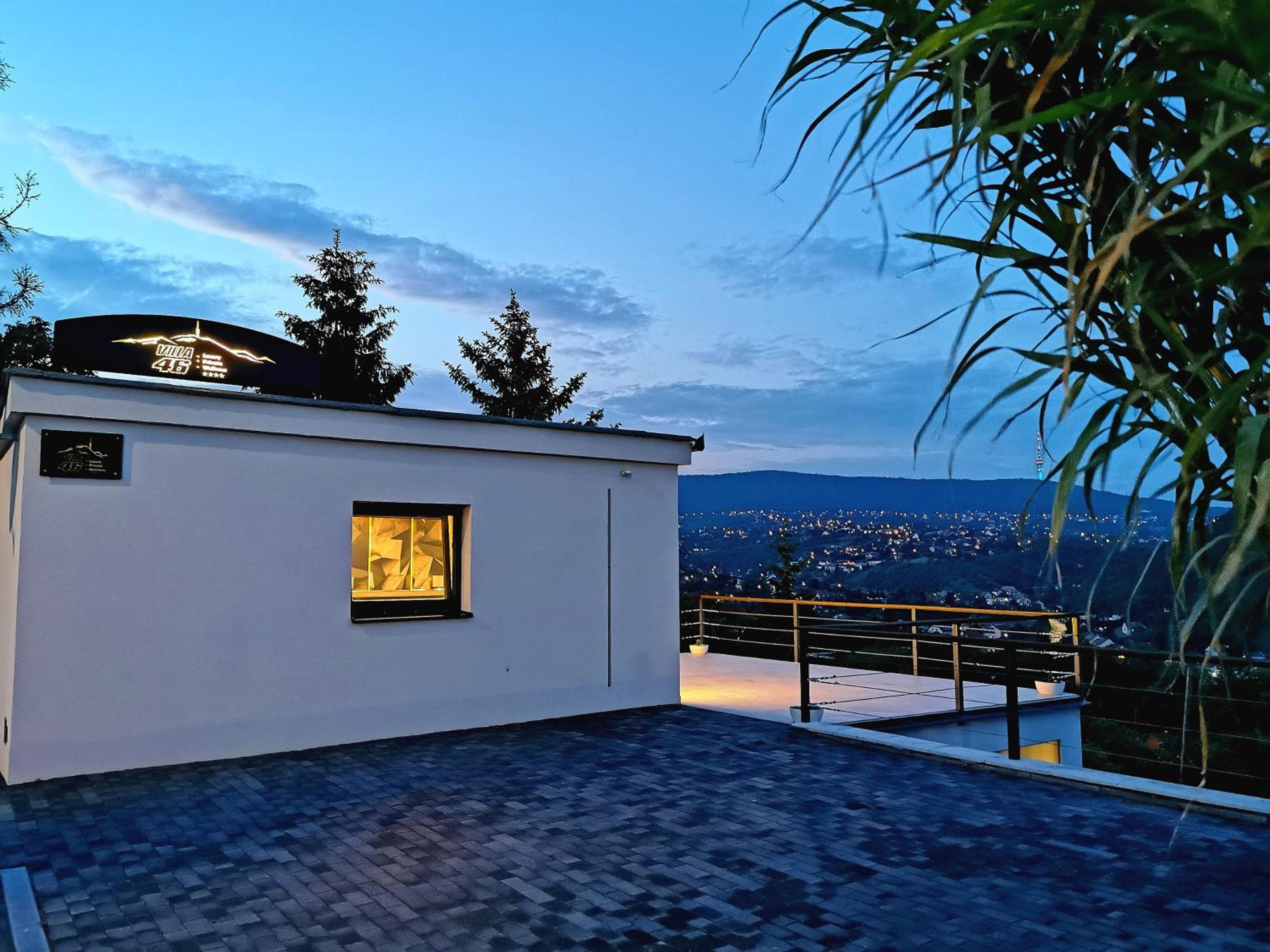 Villa - Photo 59