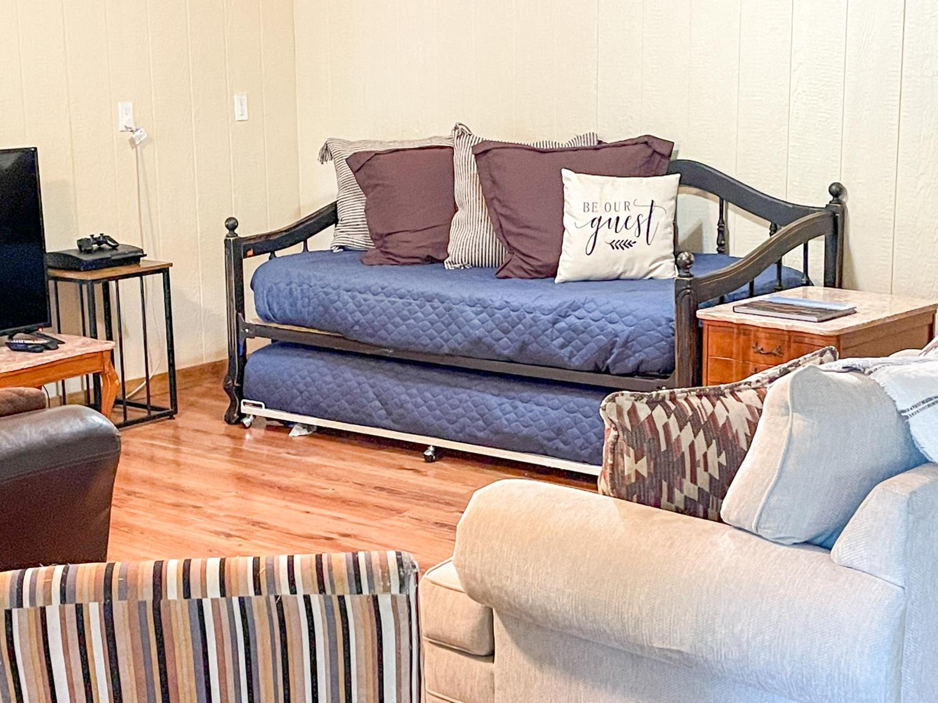 Two-Bedroom House photo 1