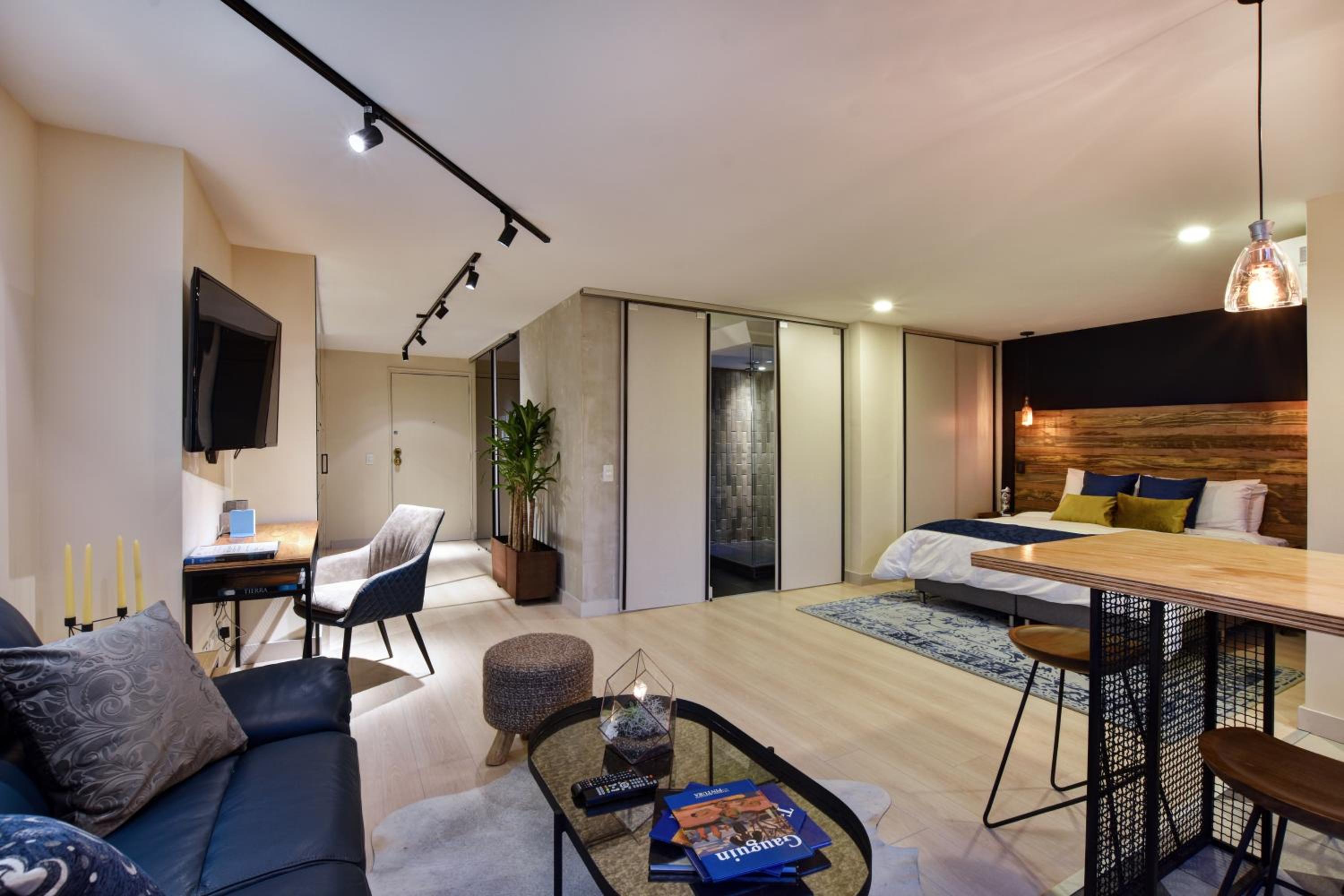 One-Bedroom Loft Apartment With Balcony