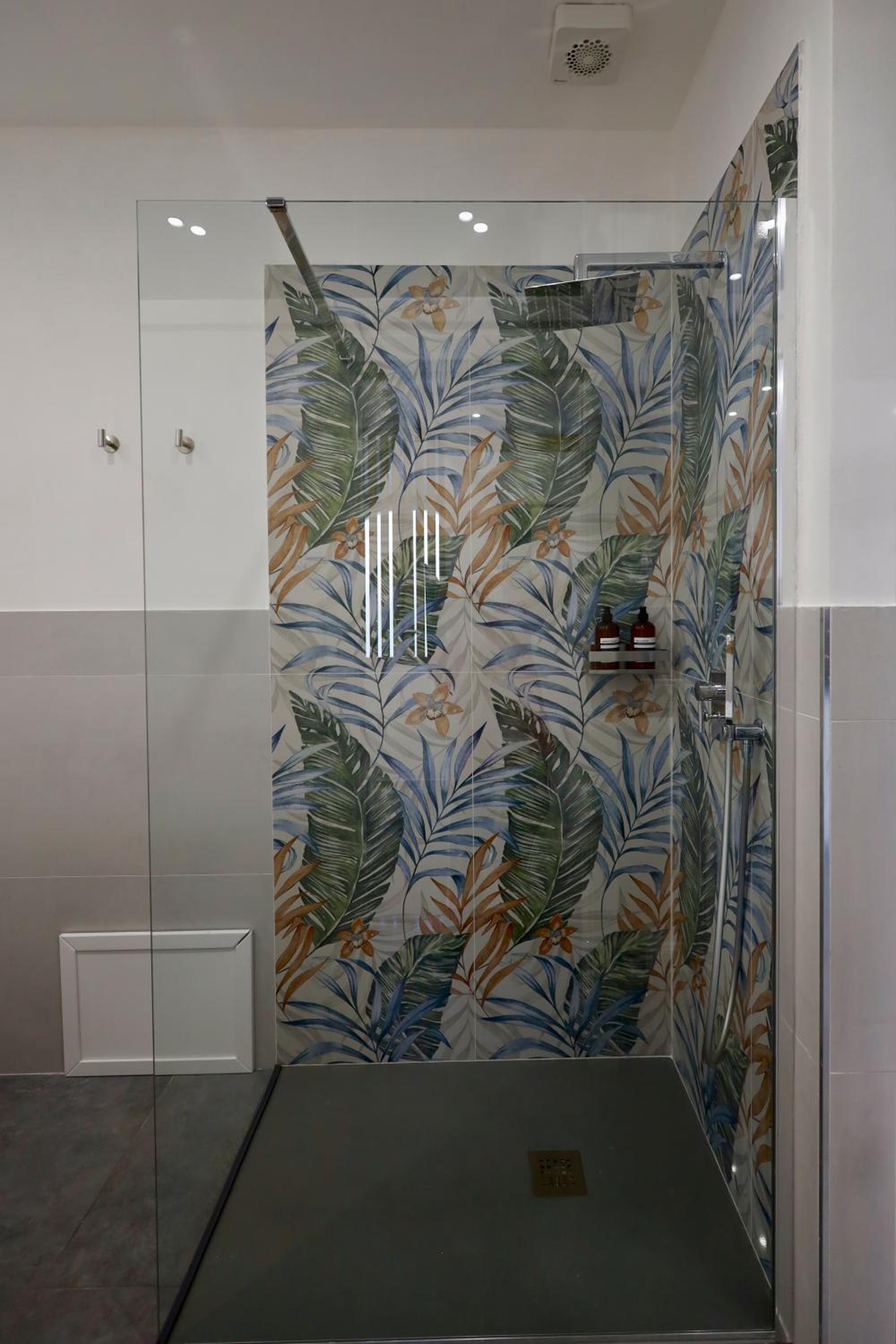 Studio with Spa Bath - Photo 12