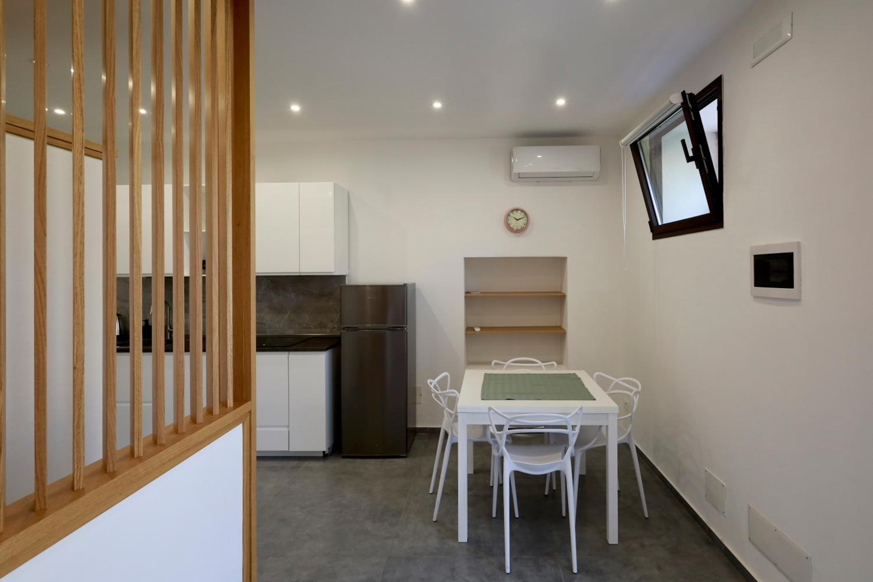 Studio with Spa Bath - Photo 4