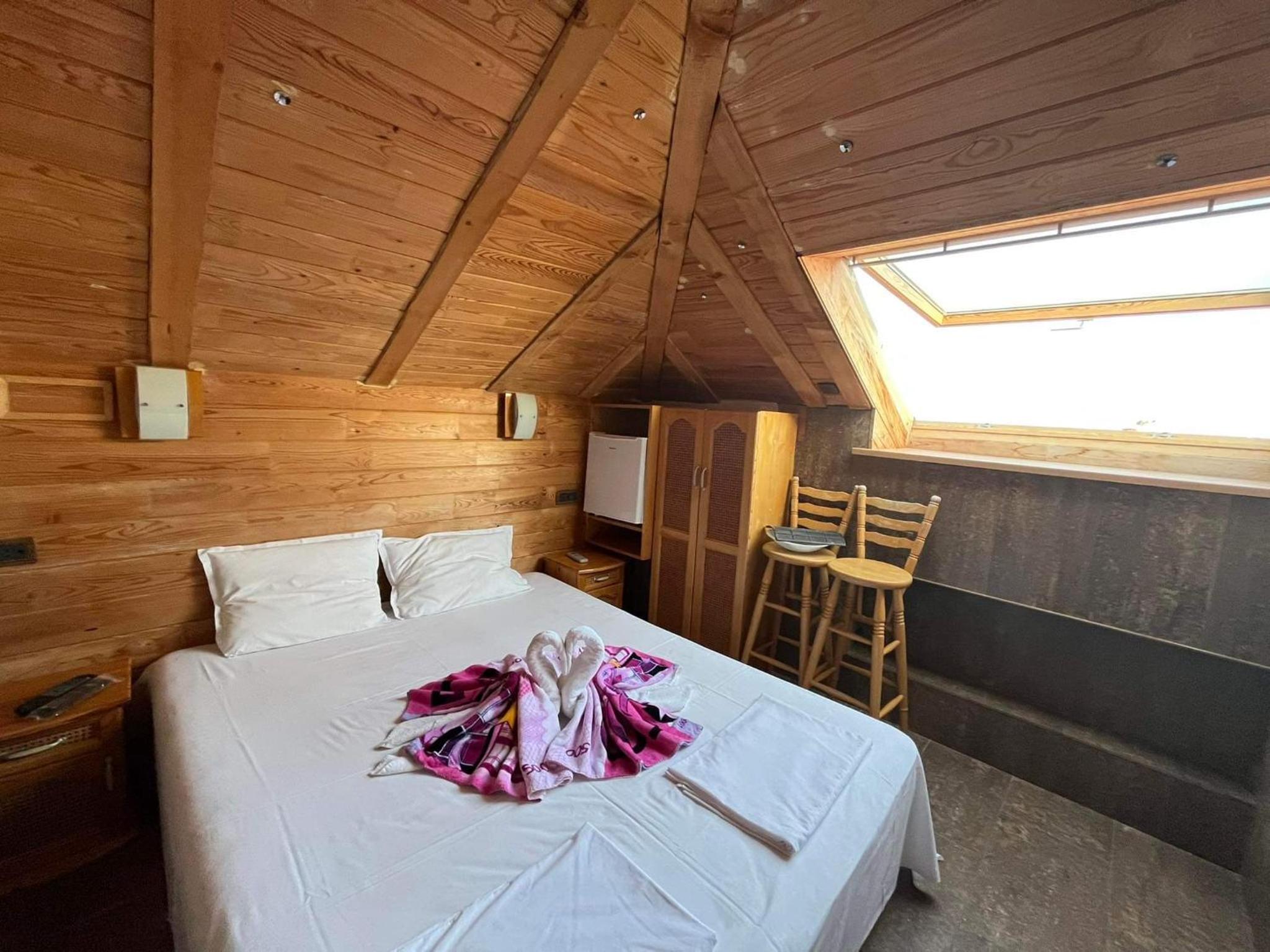 Double Room - Attic photo 2