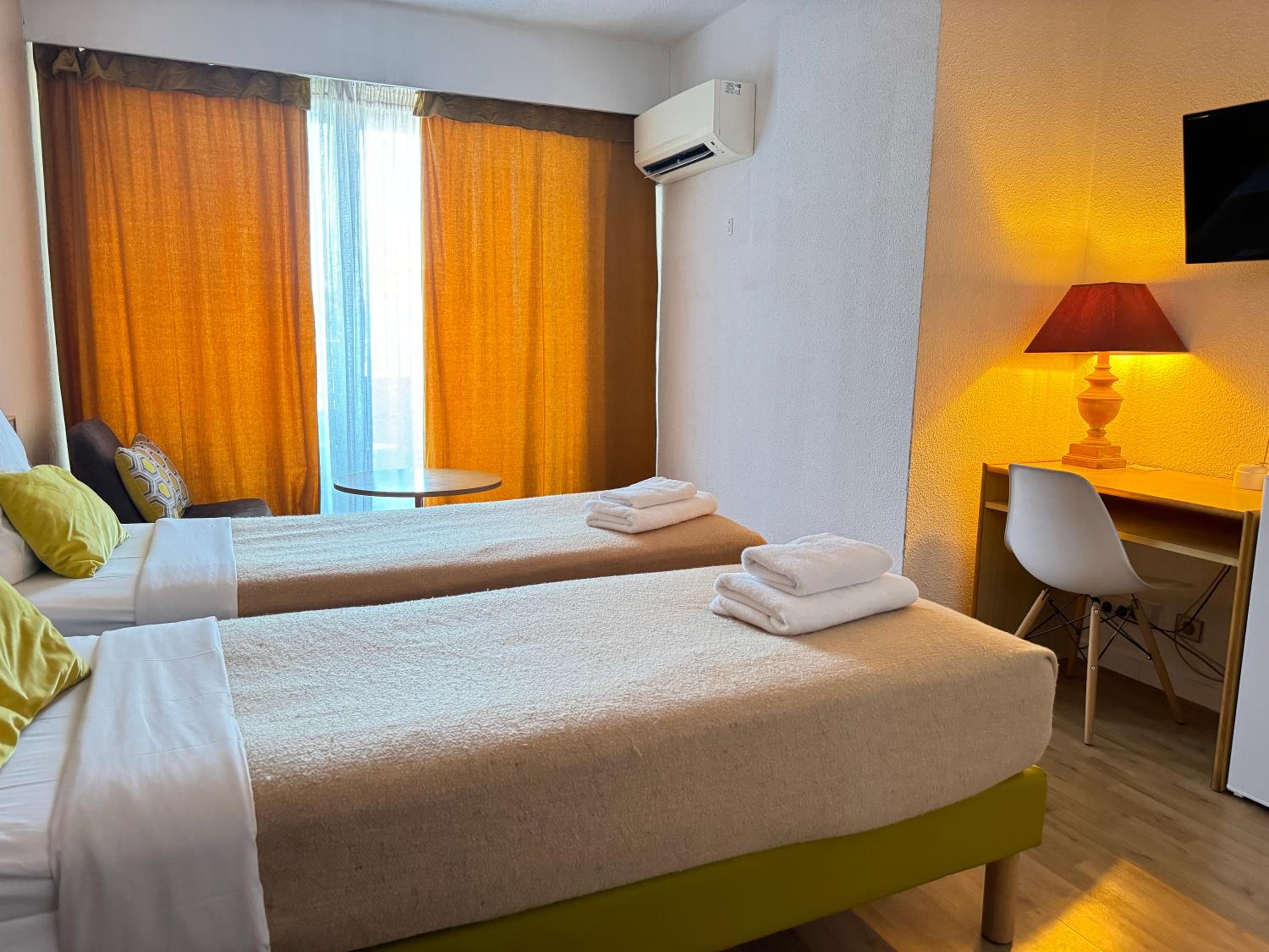 Twin Room with Balcony