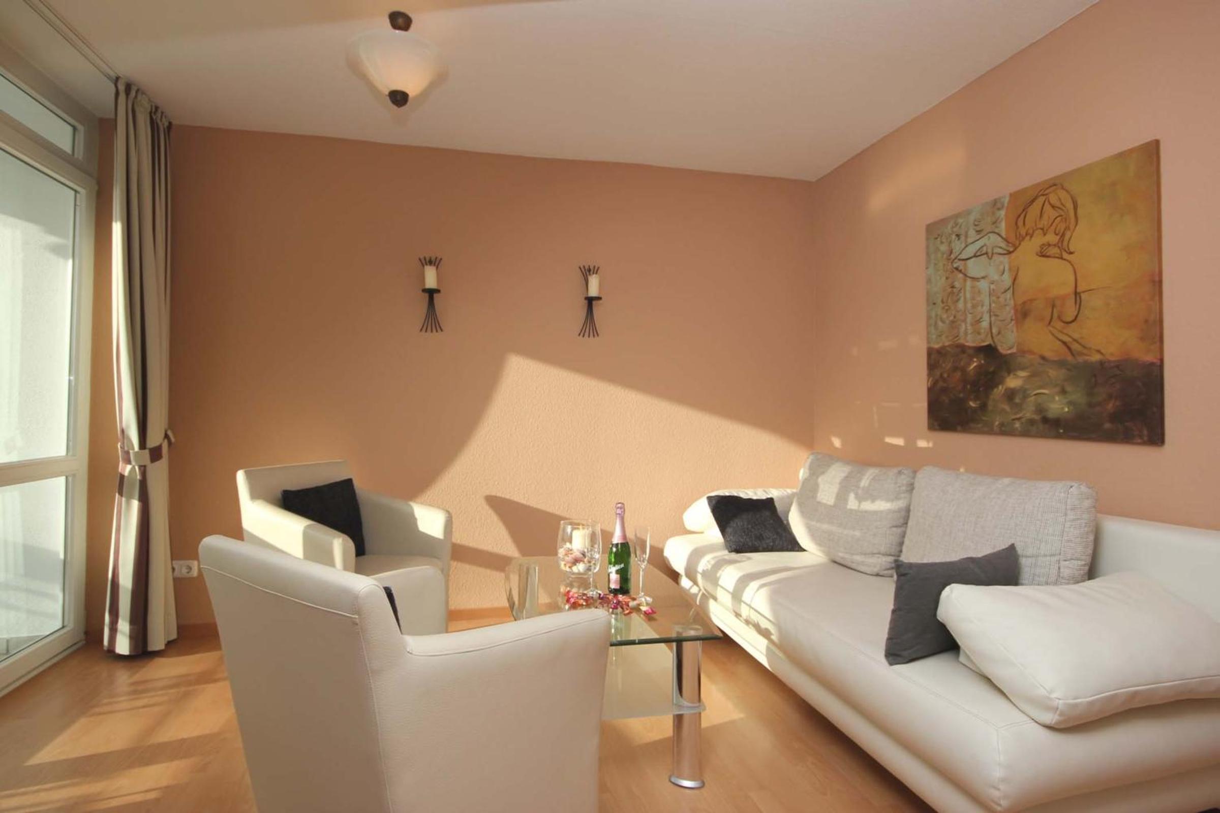 Apartment photo 1
