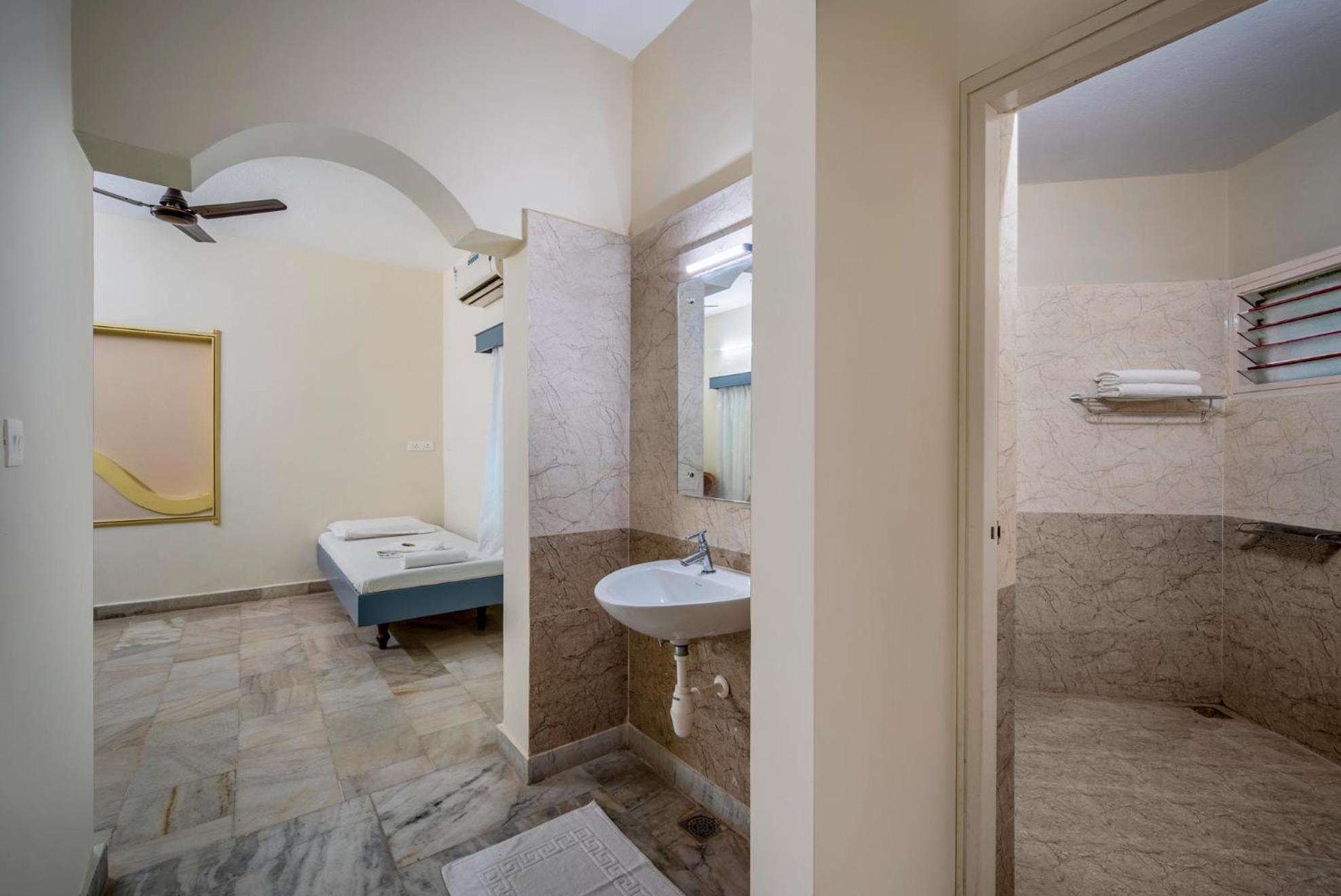 Deluxe Triple Room - Photo 4