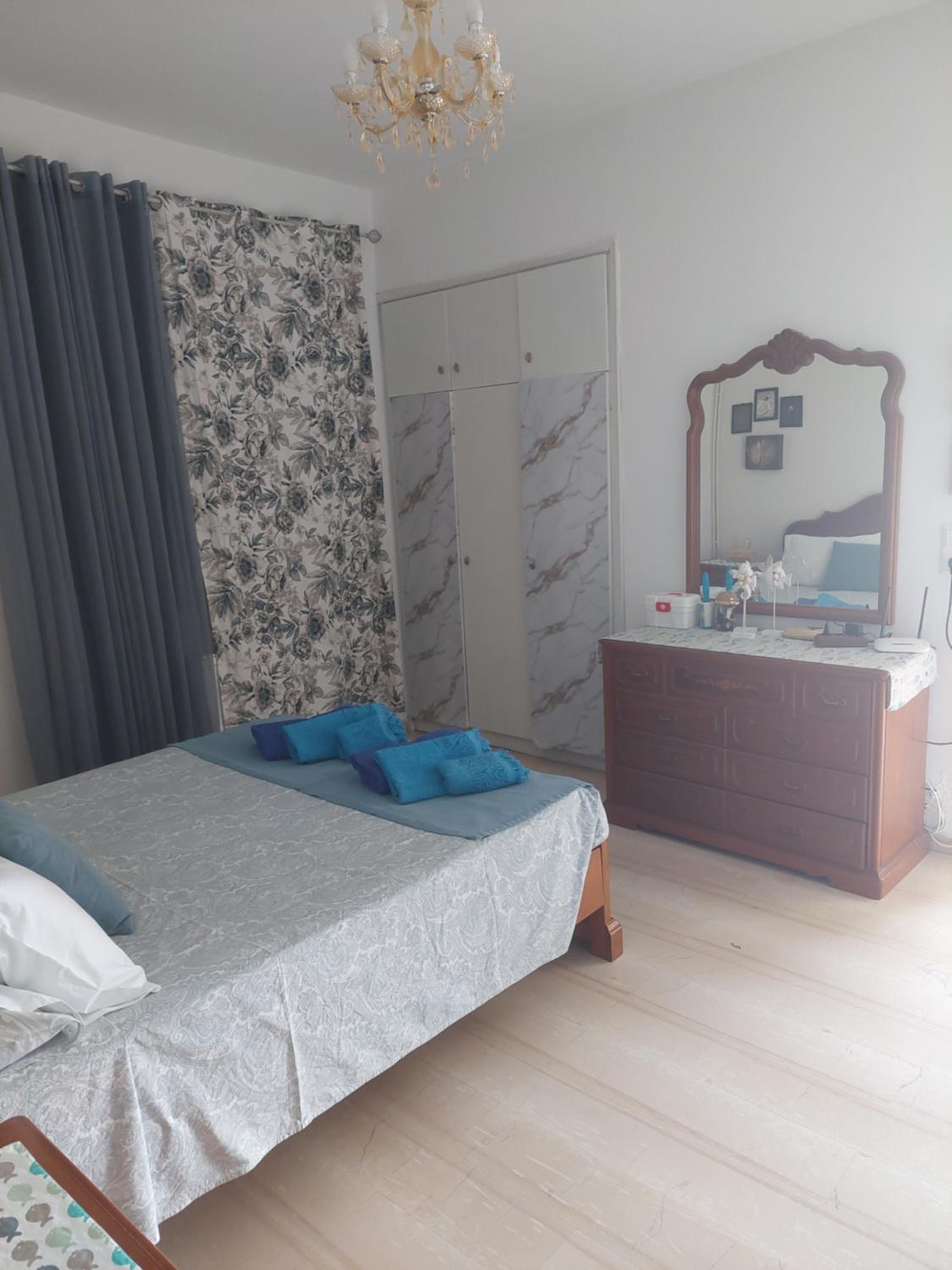 Two-Bedroom House photo 3