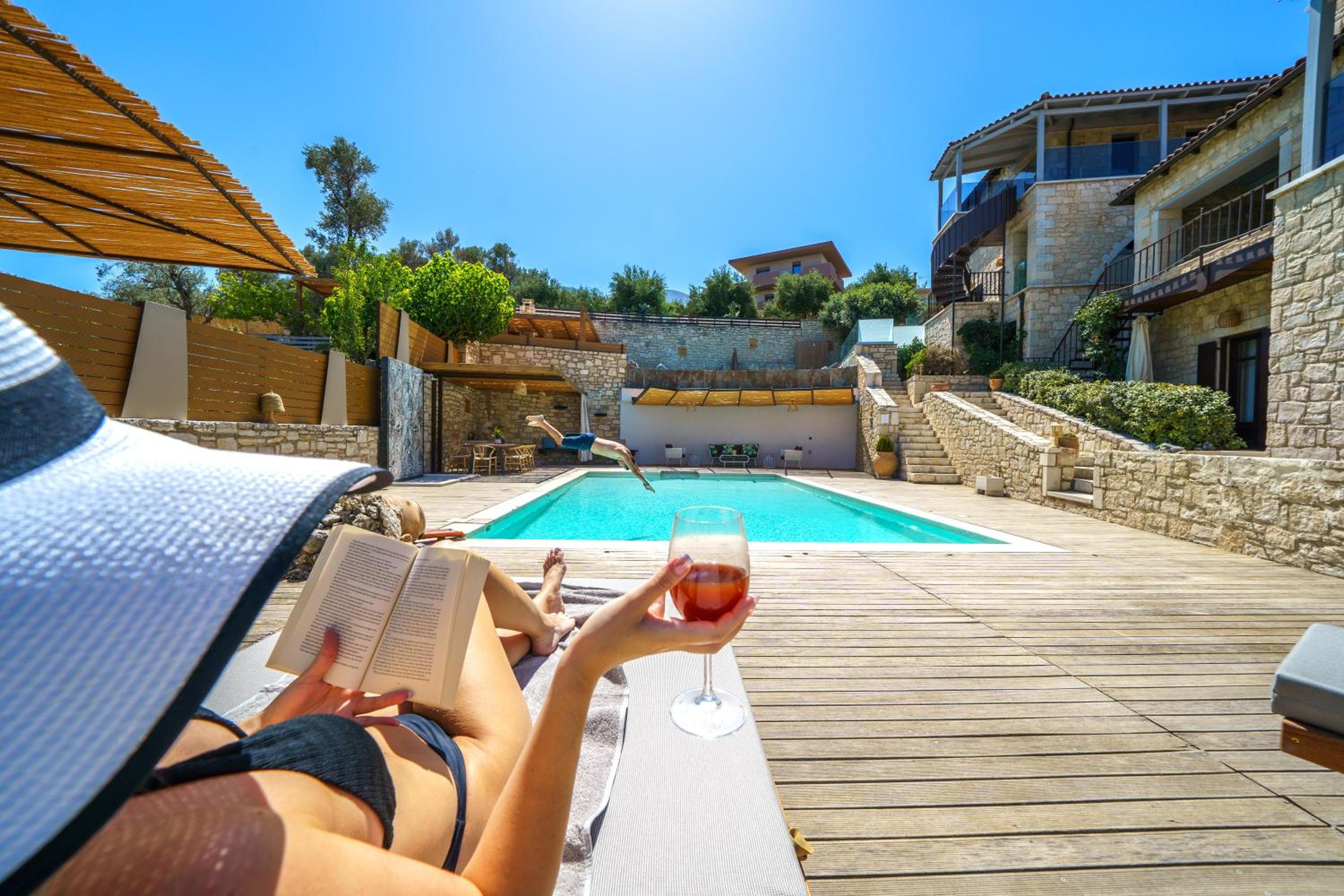 Villa with Private Pool - Photo 9