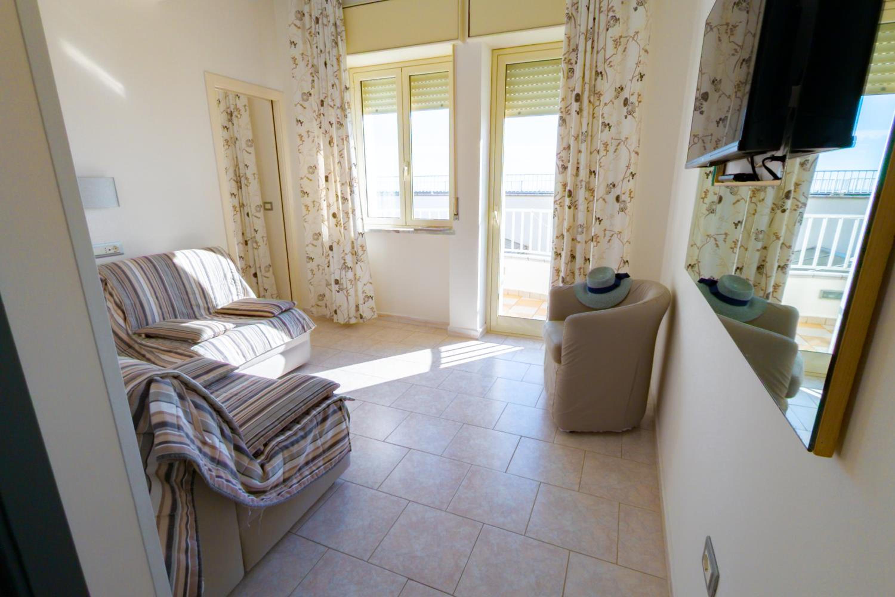 Family Two-Bedroom Suite photo 1