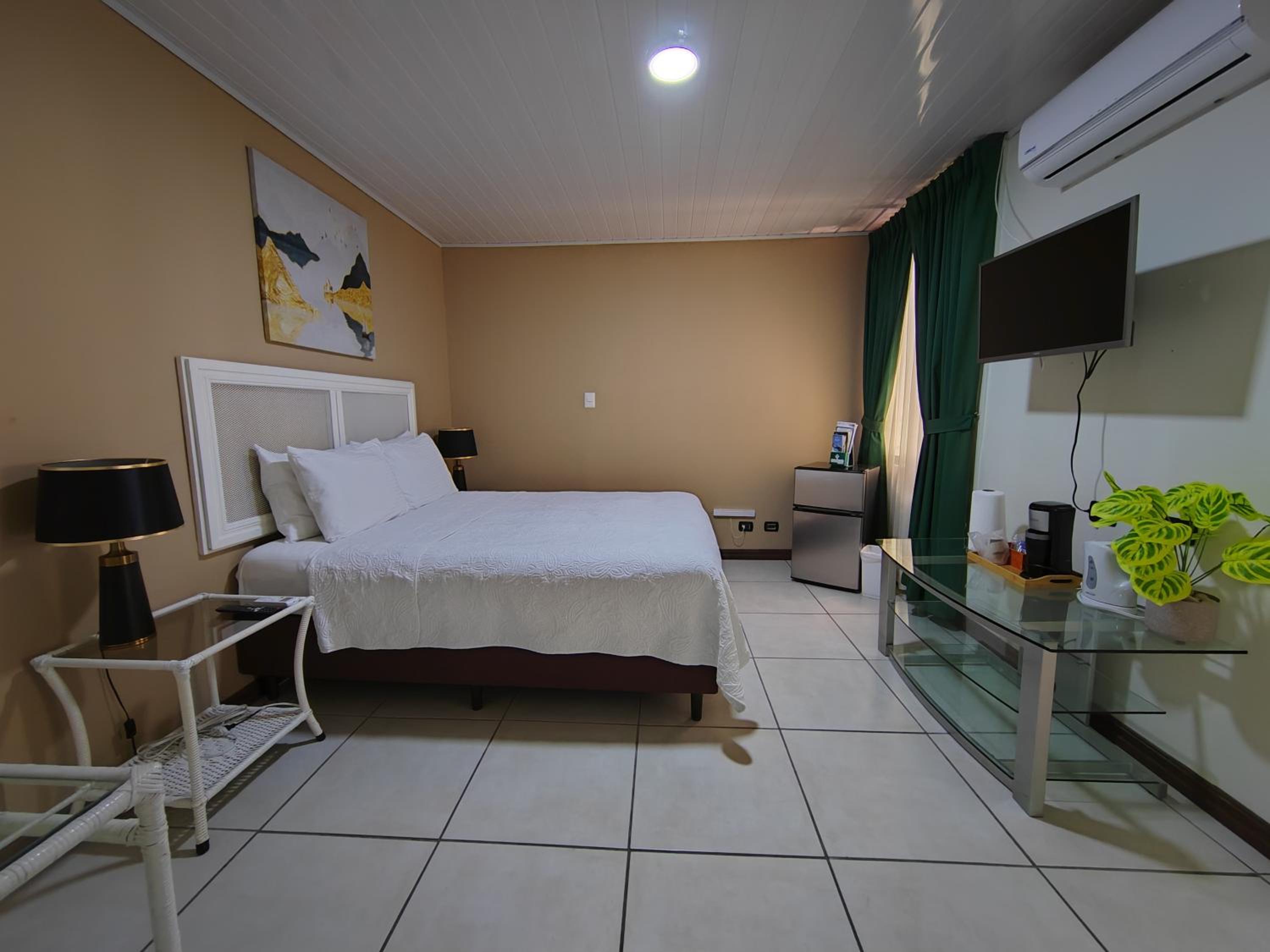 Superior Queen Room photo 1