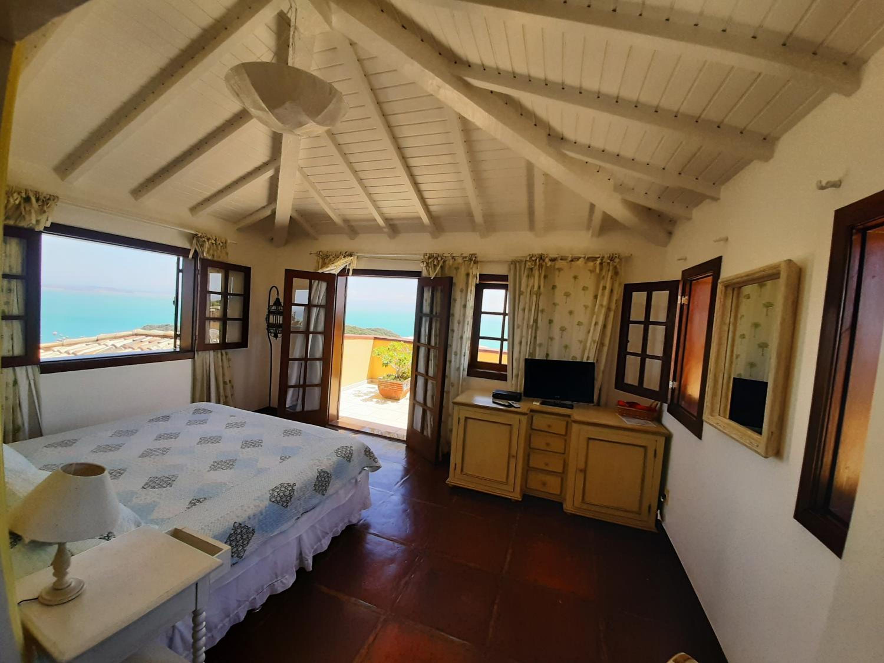 Deluxe Double Room with Balcony and Sea View