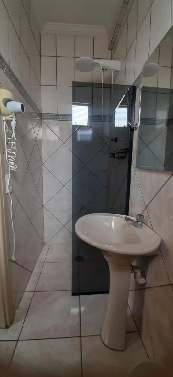 Standard Suite photo 2