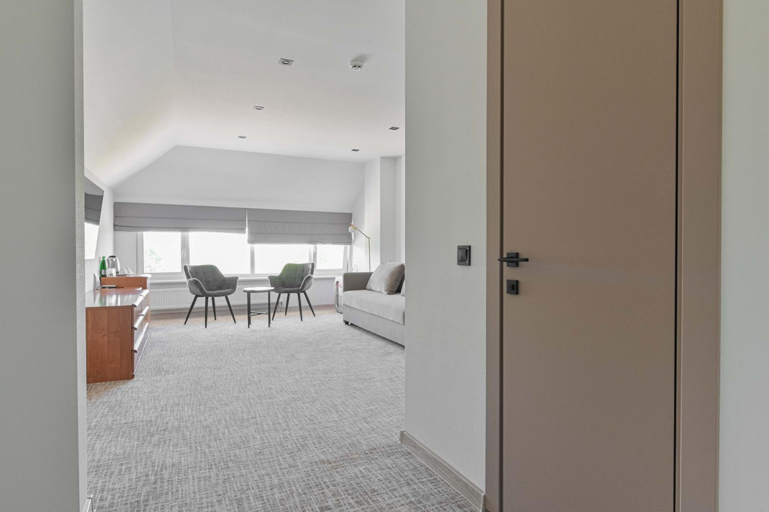 One-Bedroom Suite