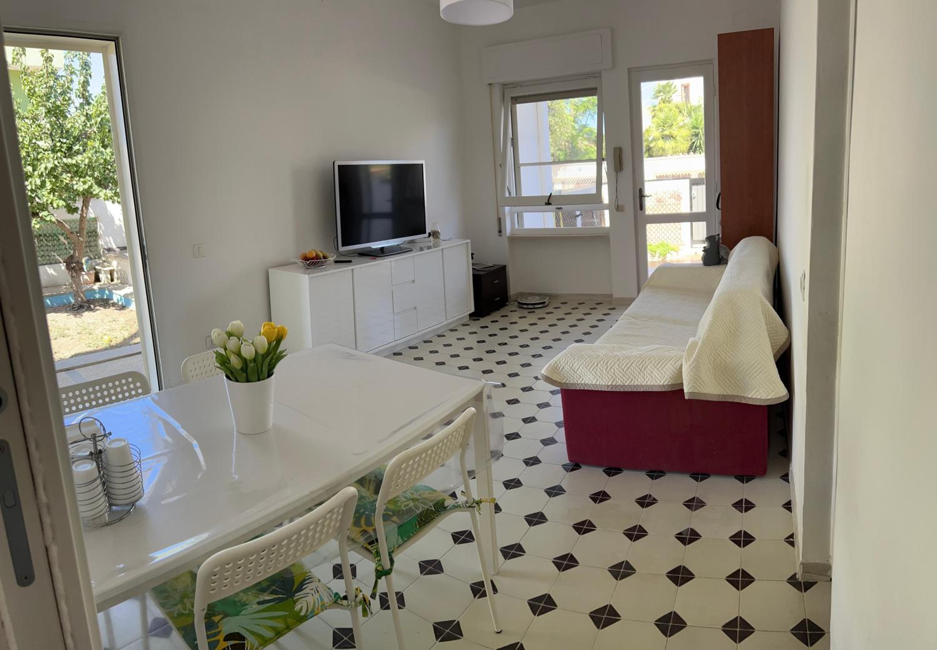 One-Bedroom House