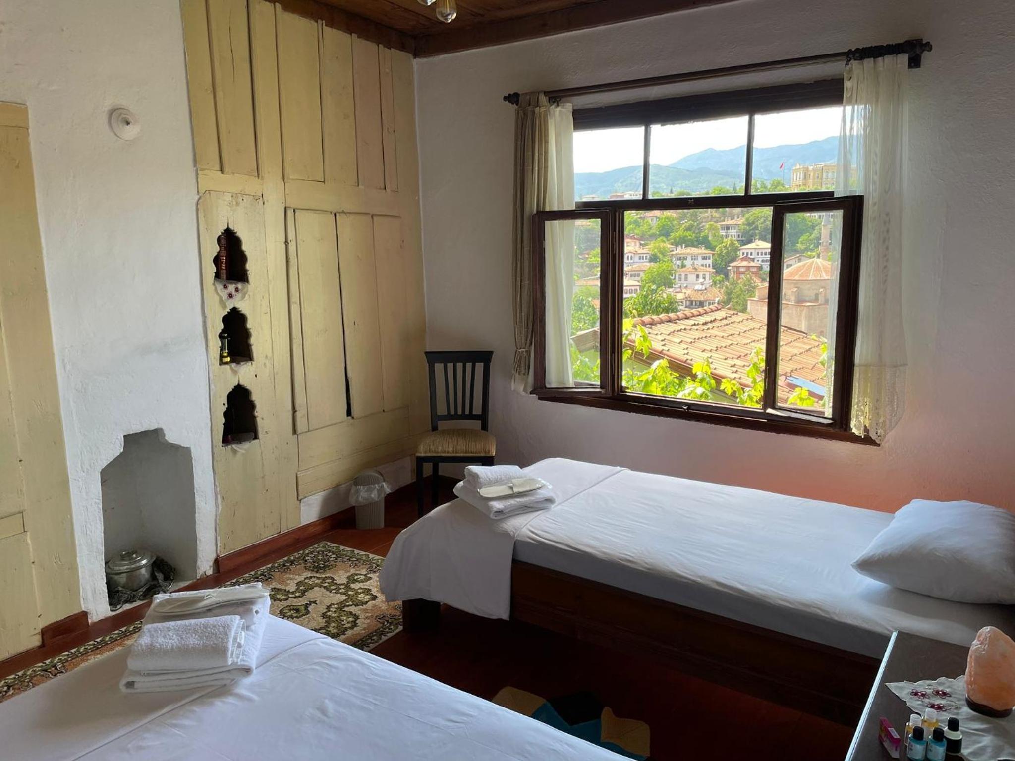Family Suite with Balcony photo 2