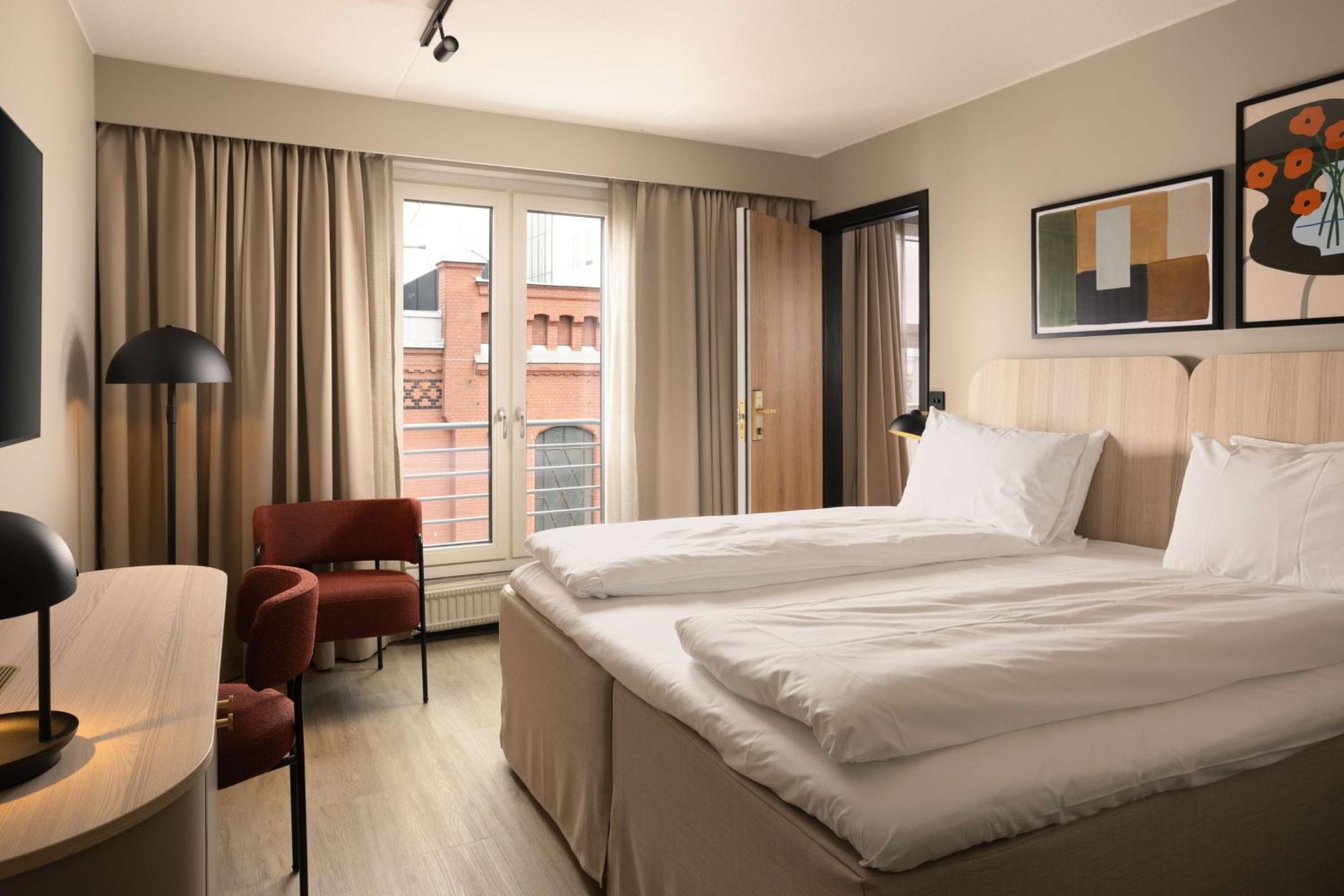 Junior Suite - Photo 1