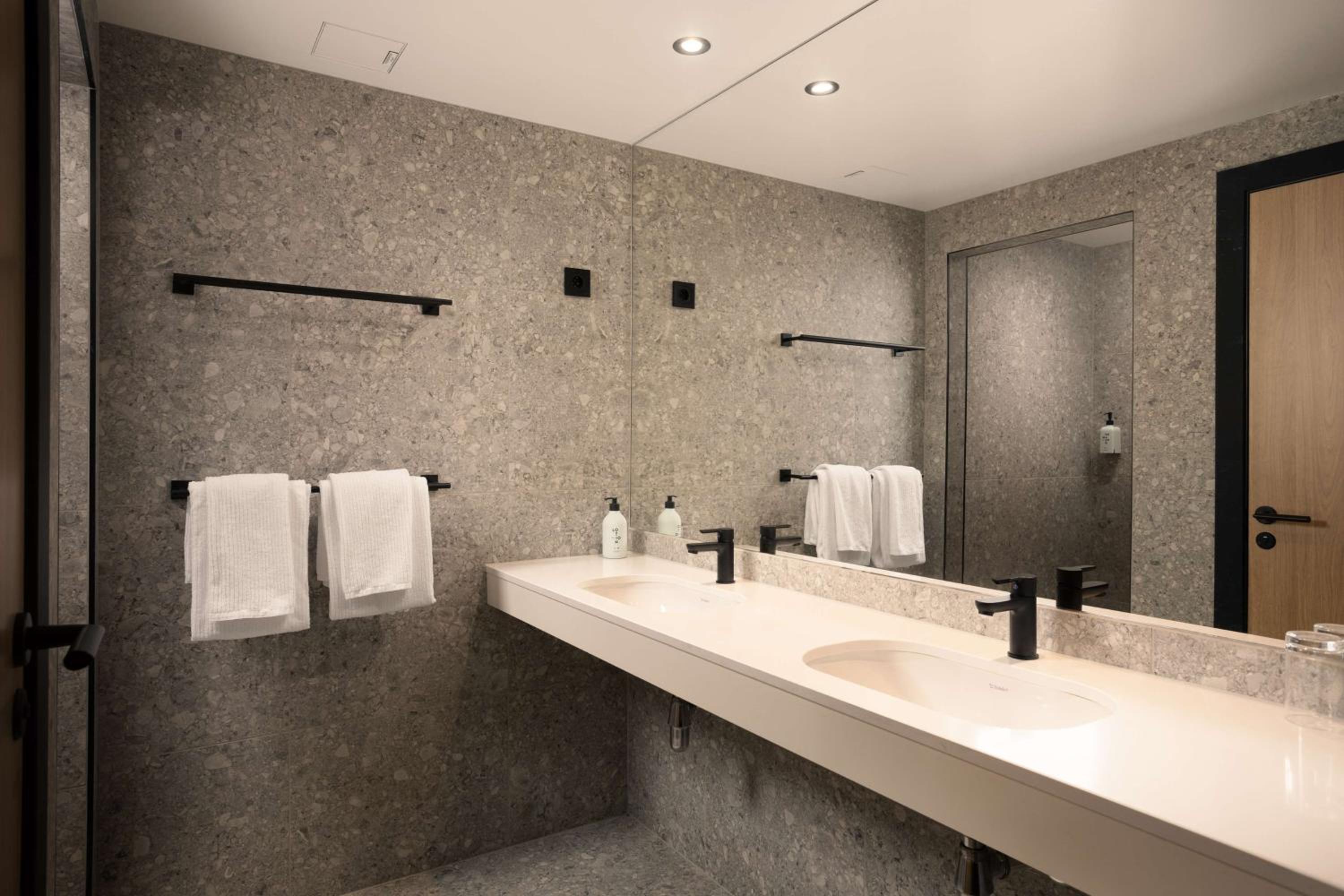 Master Suite - Photo 5